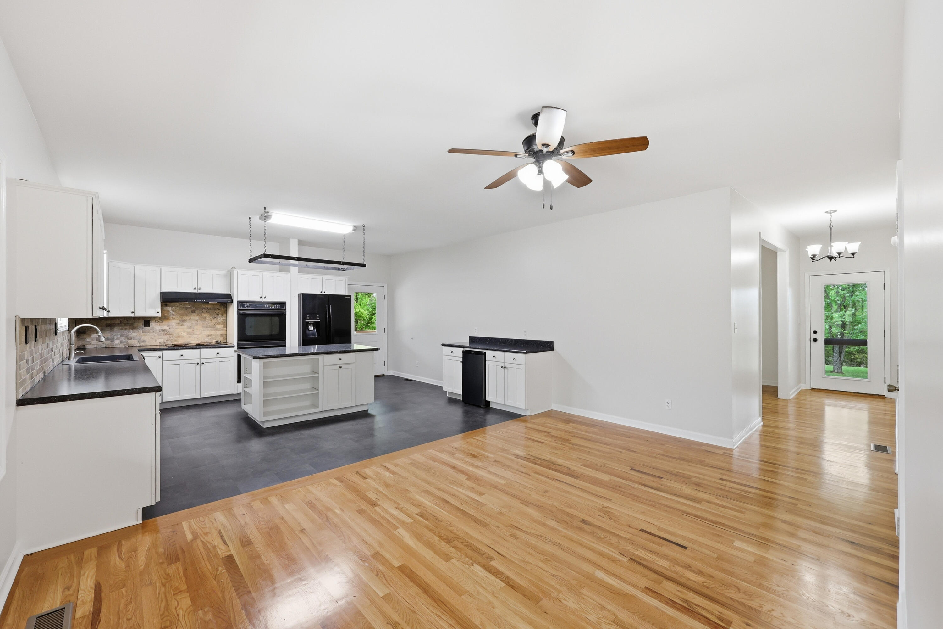 1380 Rice Road Property Photo 14