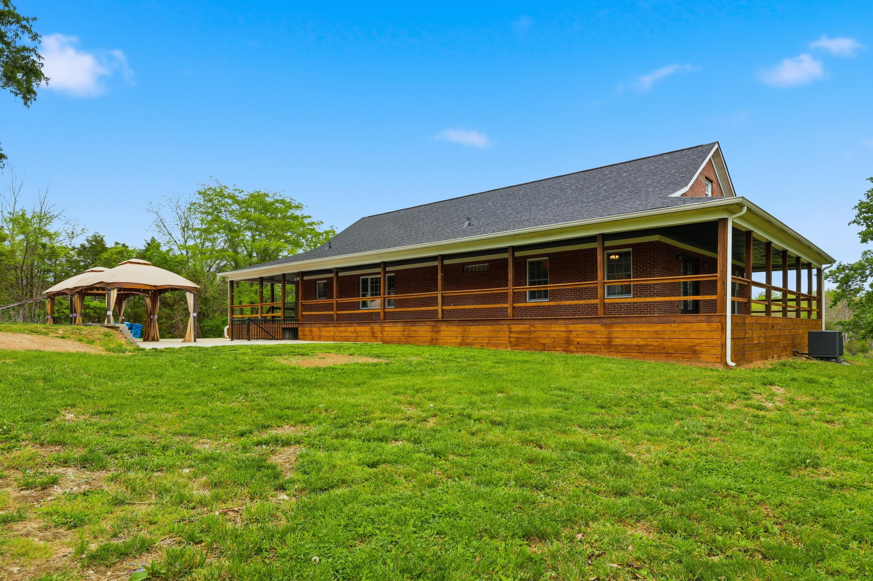 1380 Rice Road Property Photo 32
