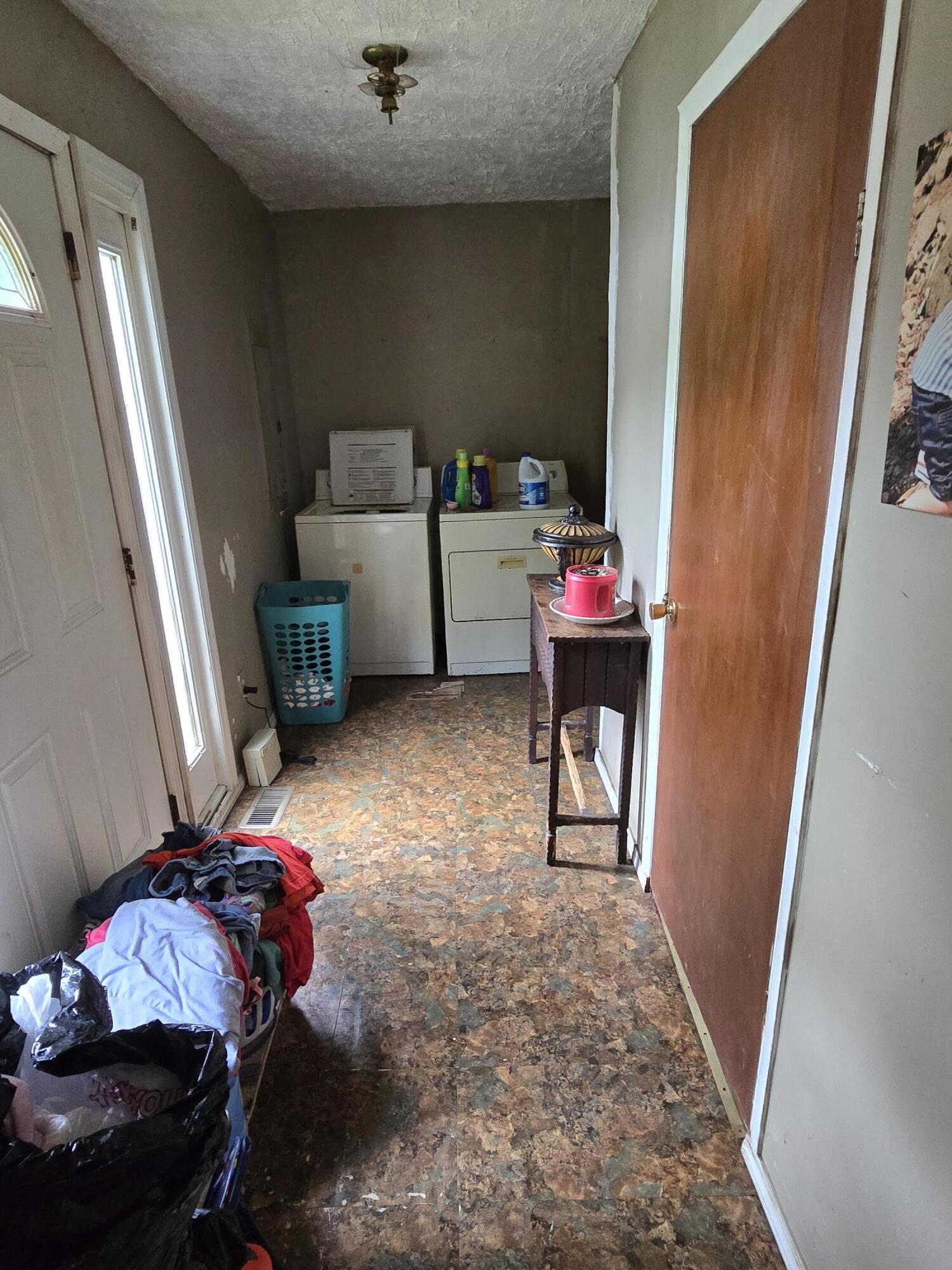 1698 Dry Creek Road Property Photo 7