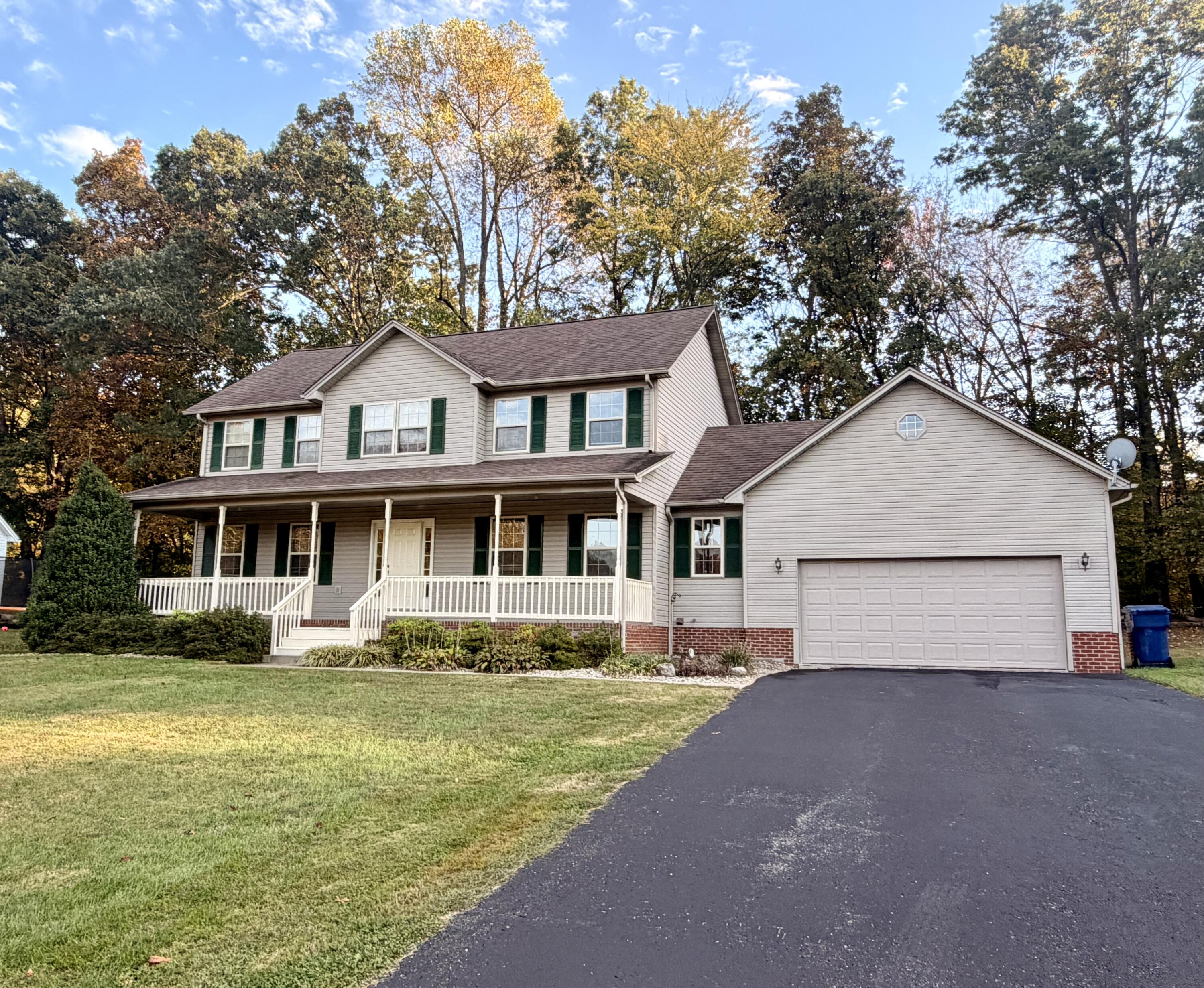 59 Terran Lane Property Photo 4