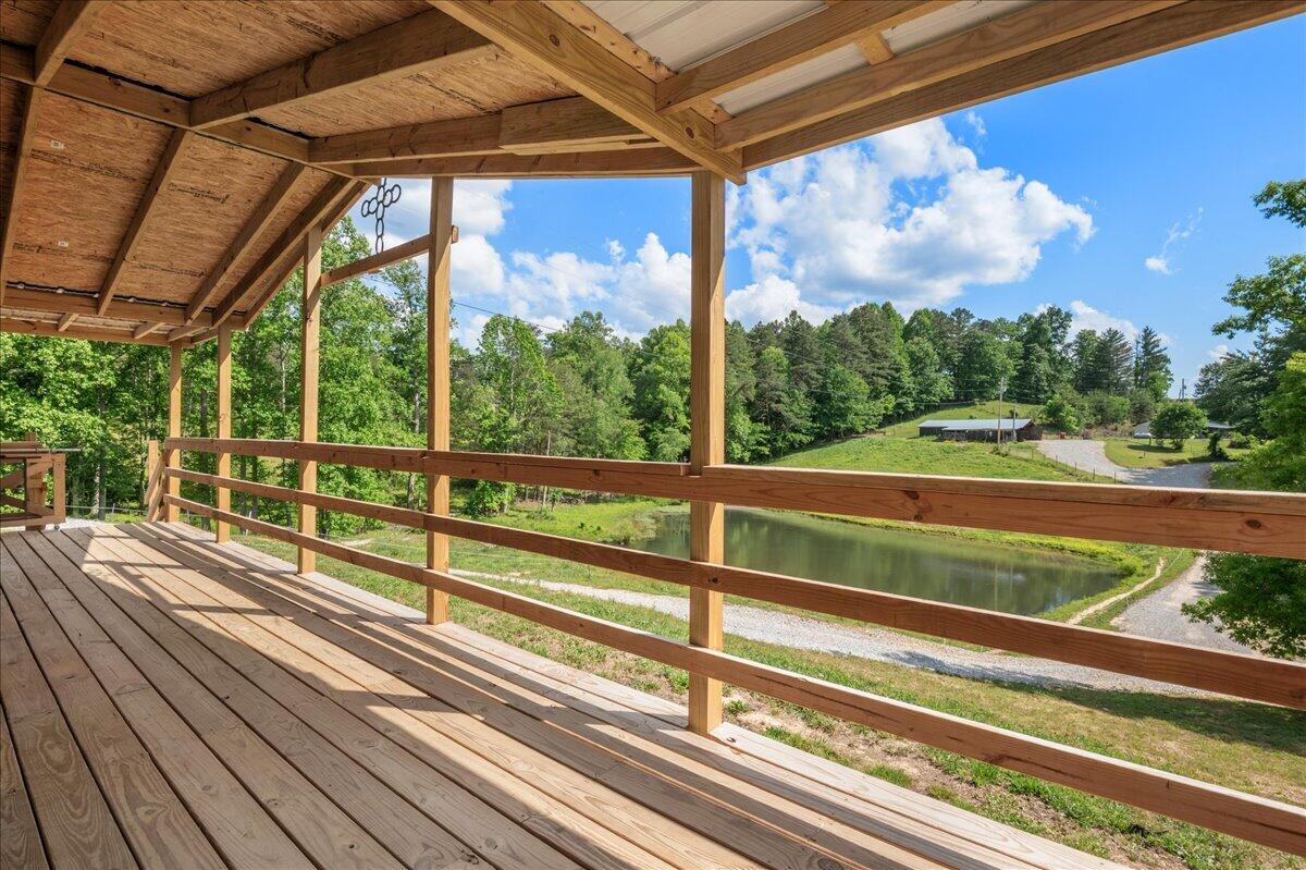 136 Sonic Drive Property Photo 14