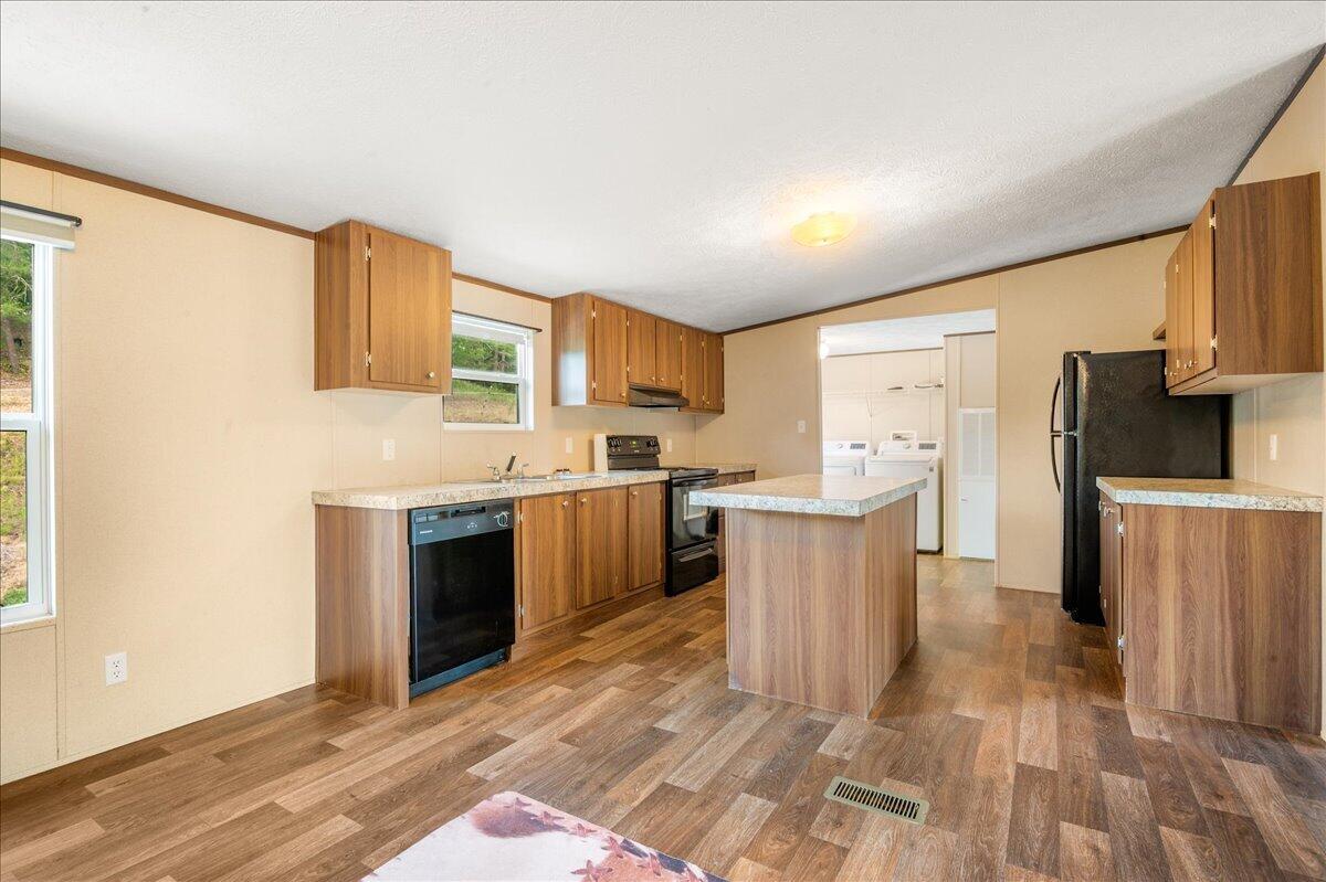 136 Sonic Drive Property Photo 19