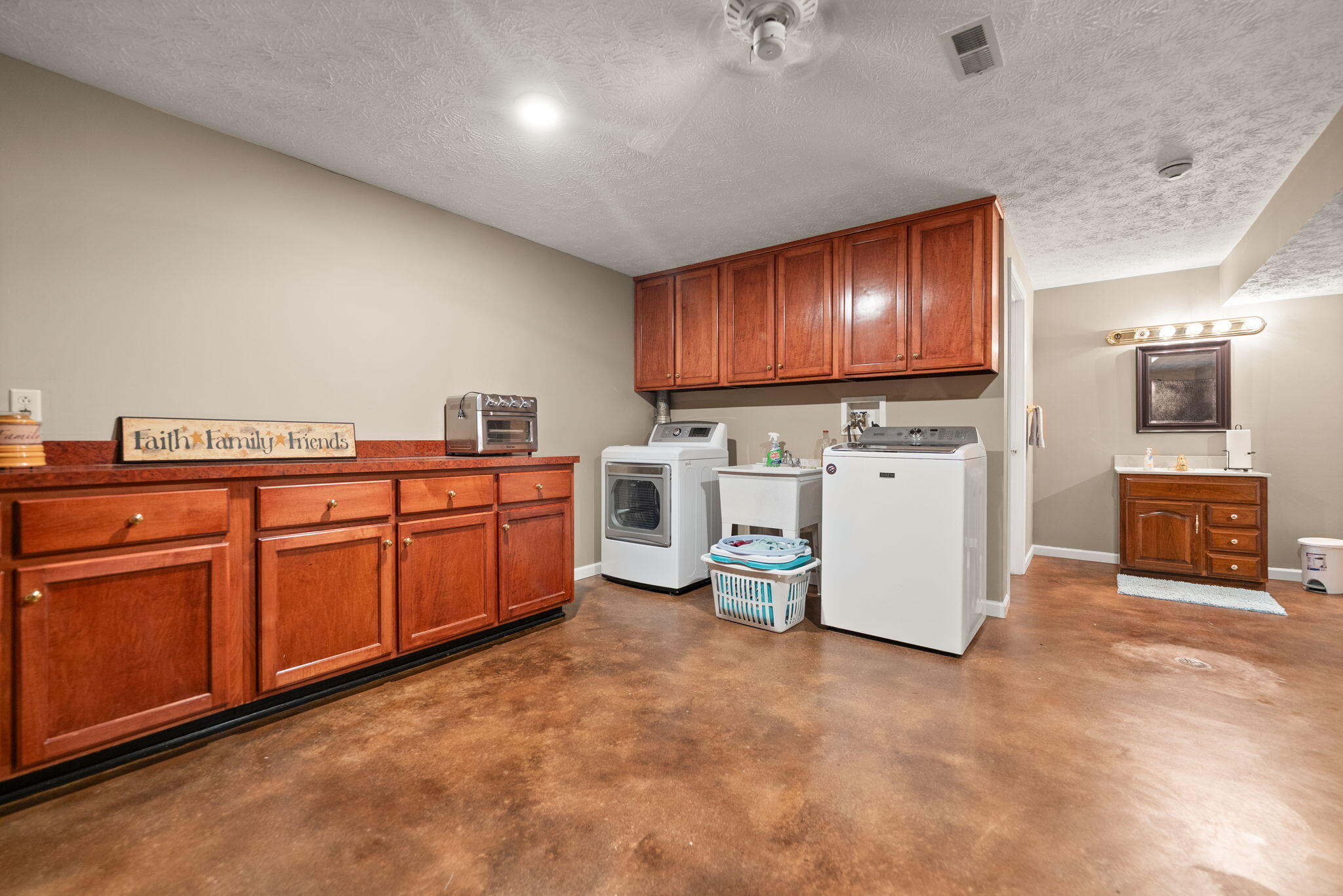 234 Horizon Hill Drive Property Photo 125