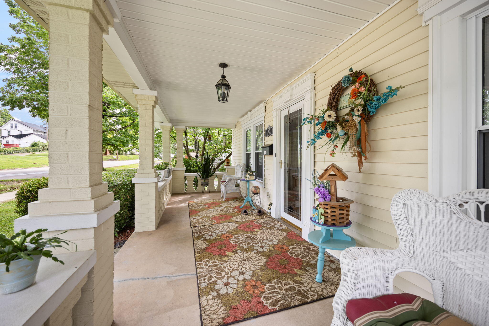 203 Wall Street Property Photo 6