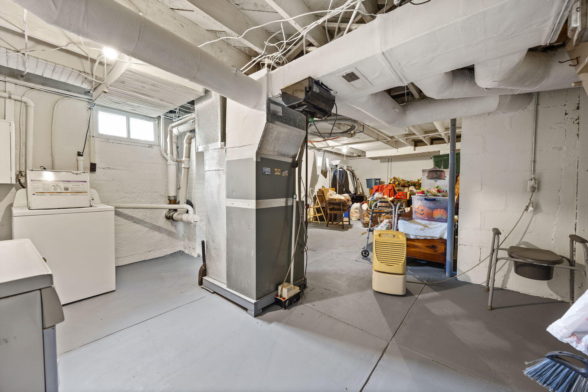 203 Wall Street Property Photo 33
