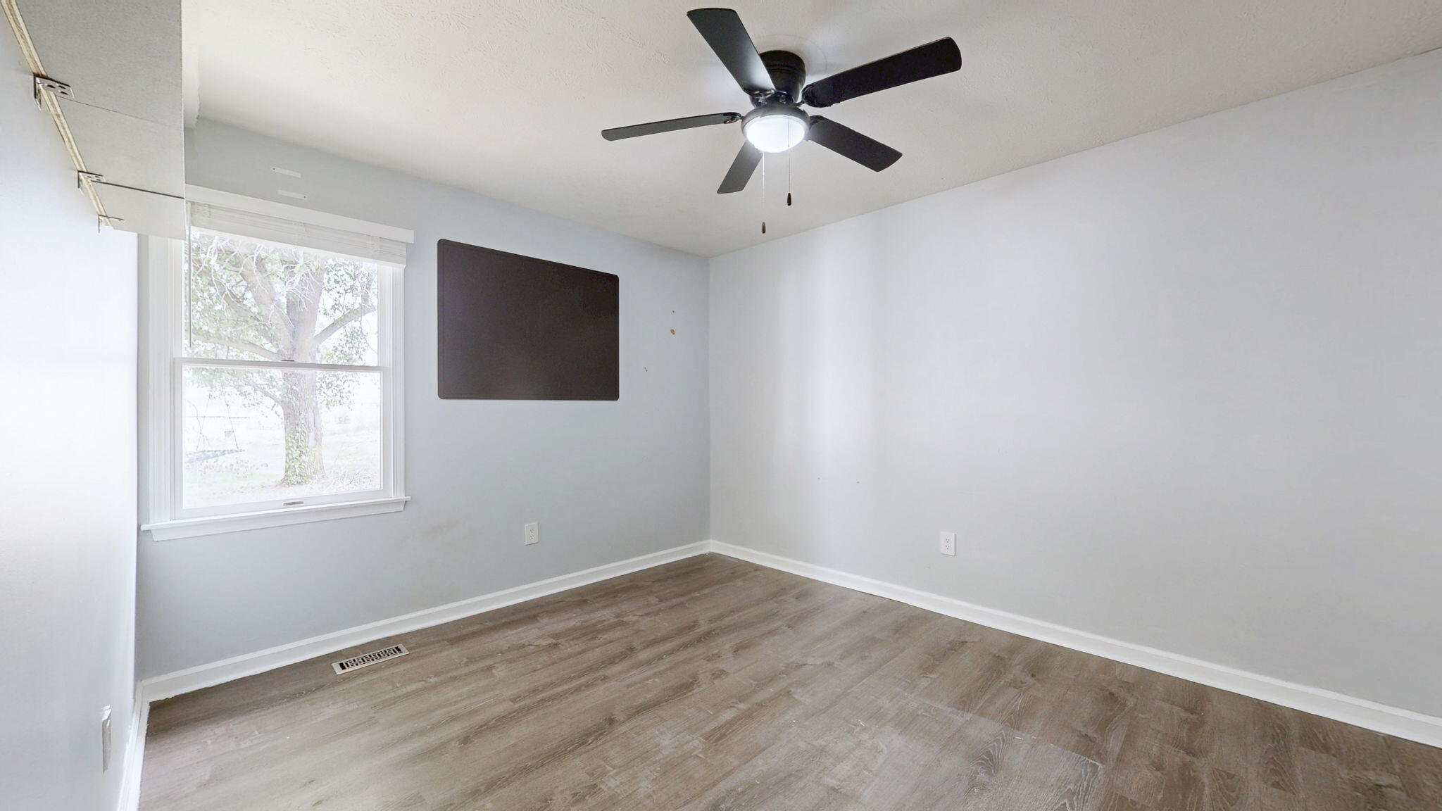 301 Eagle Drive Property Photo 23