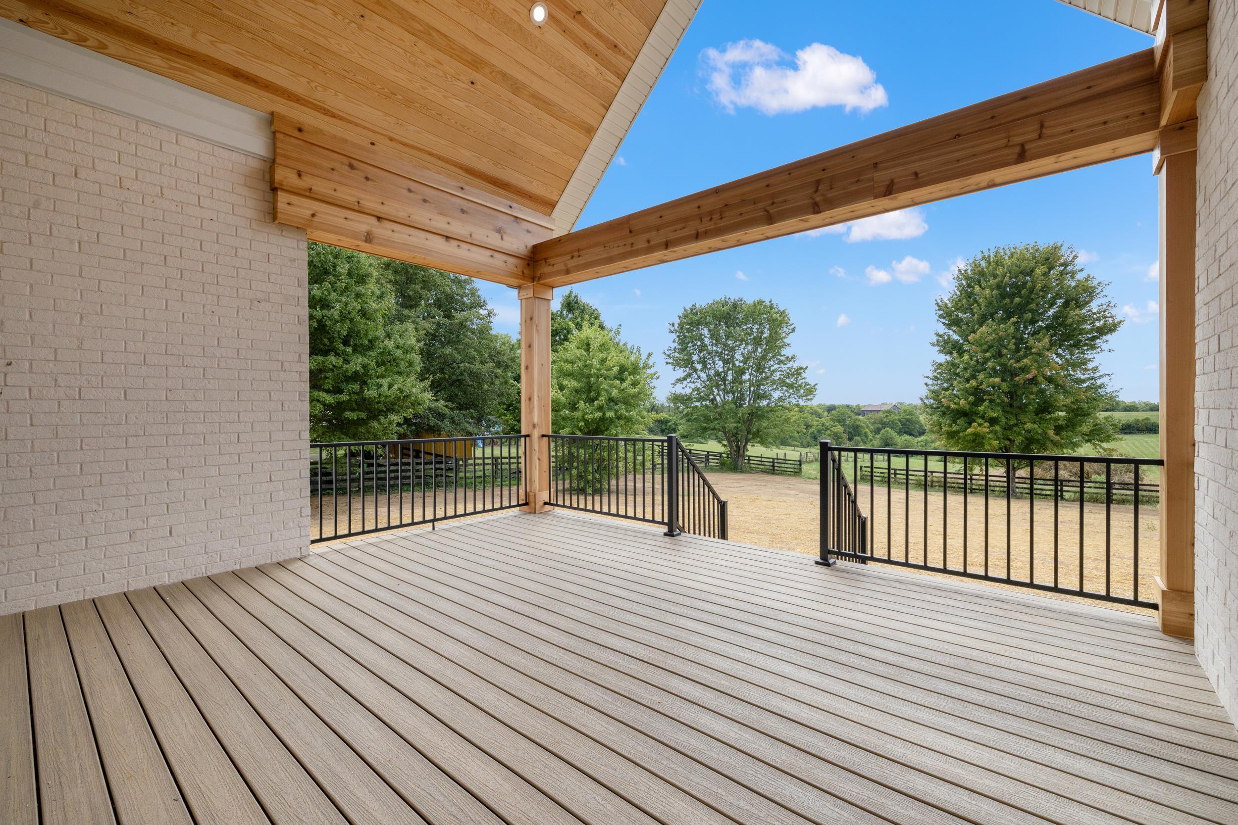 2305 Harrodsburg Road Property Photo 40