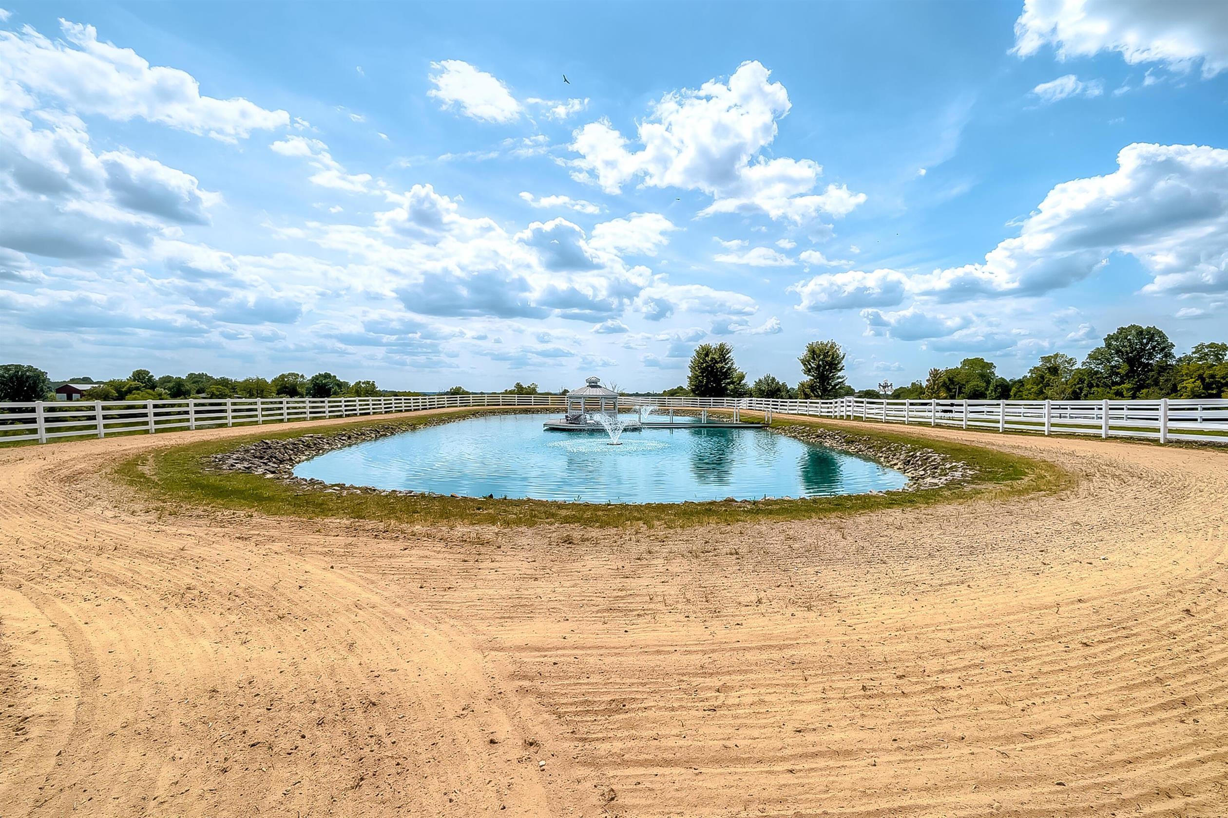 2305 Harrodsburg Road Property Photo 89