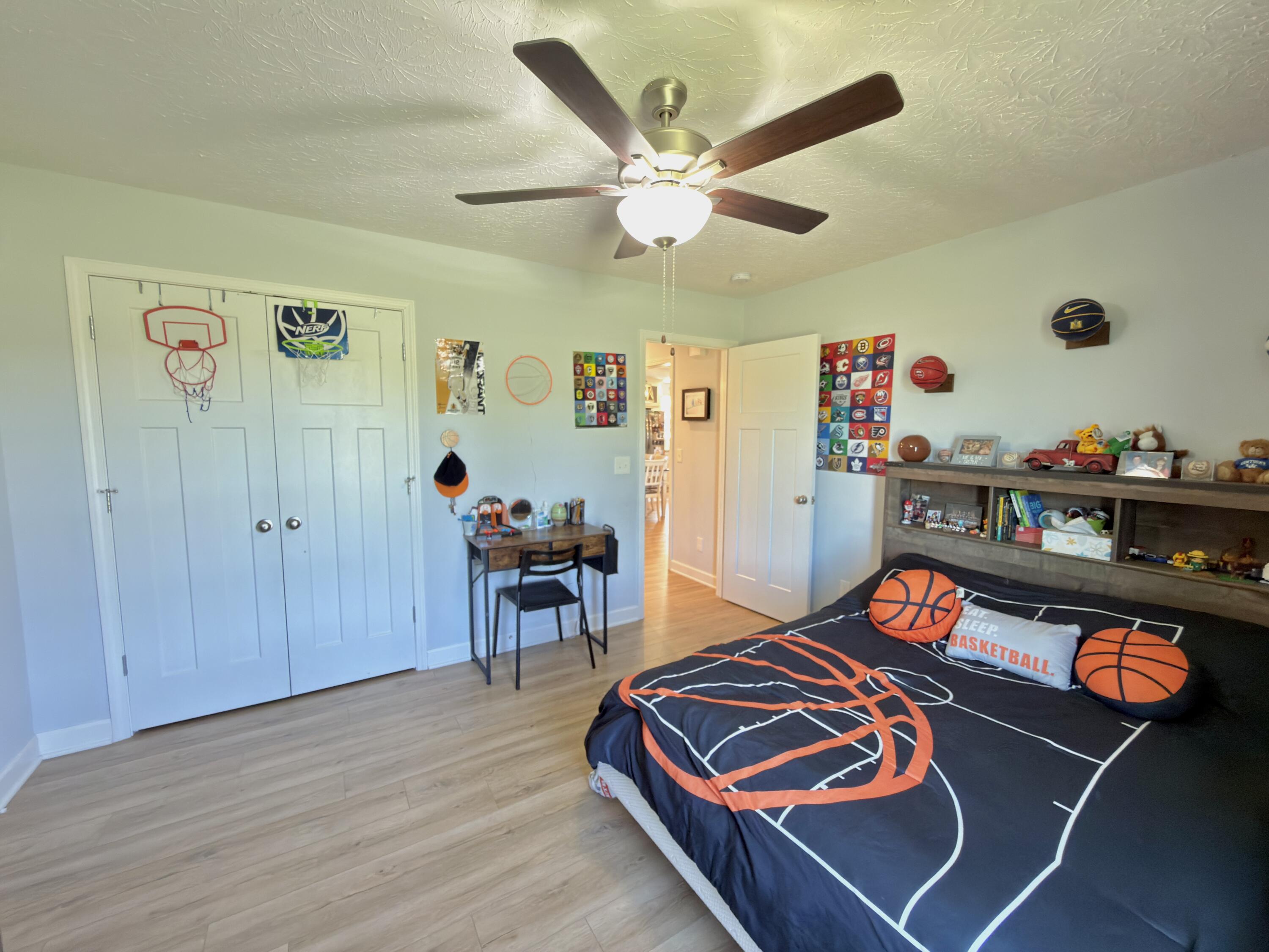 207 Collins Road Property Photo 15
