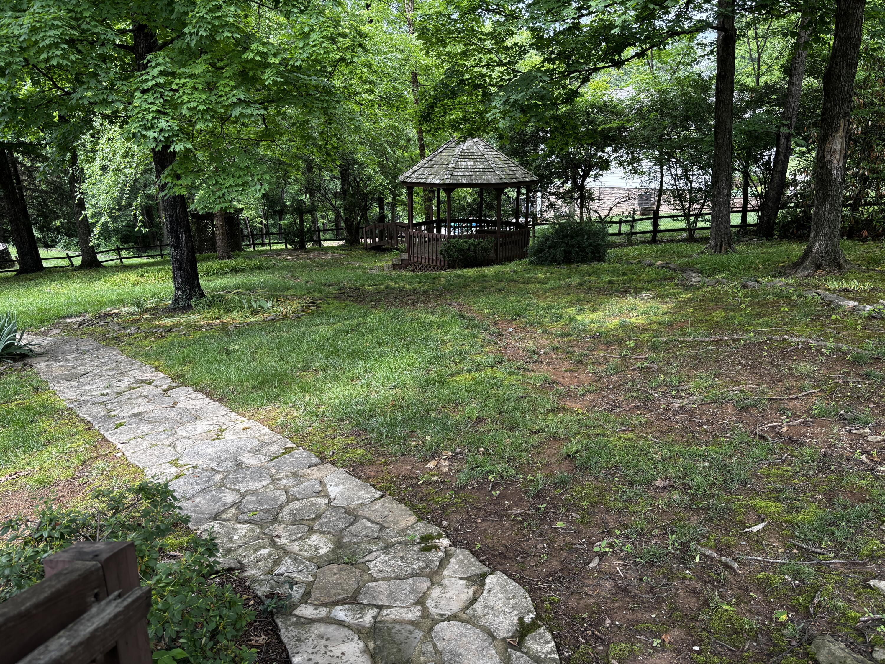 1119 Deer Haven Drive Property Photo 3