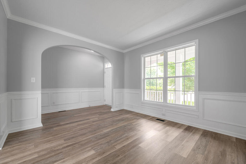 107 Clear Springs Drive Property Photo 6