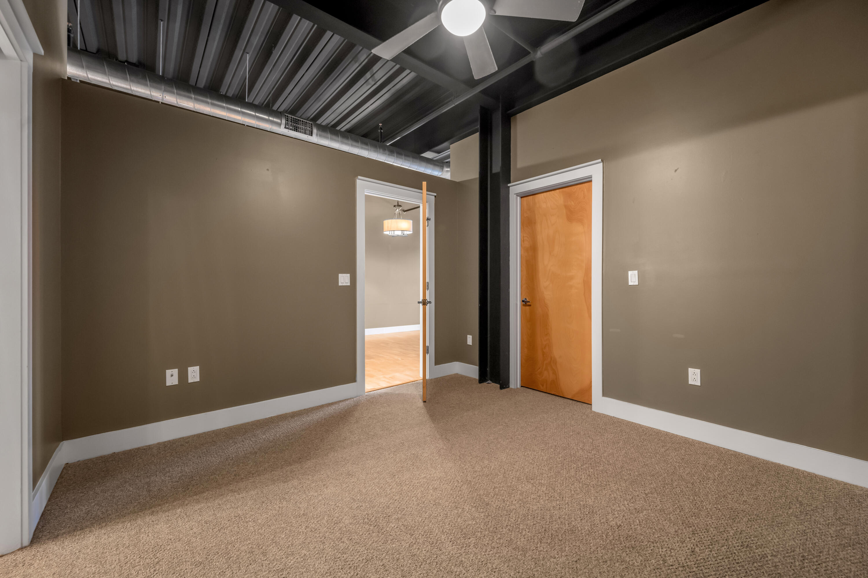350 E Short Street 315 Property Photo 10