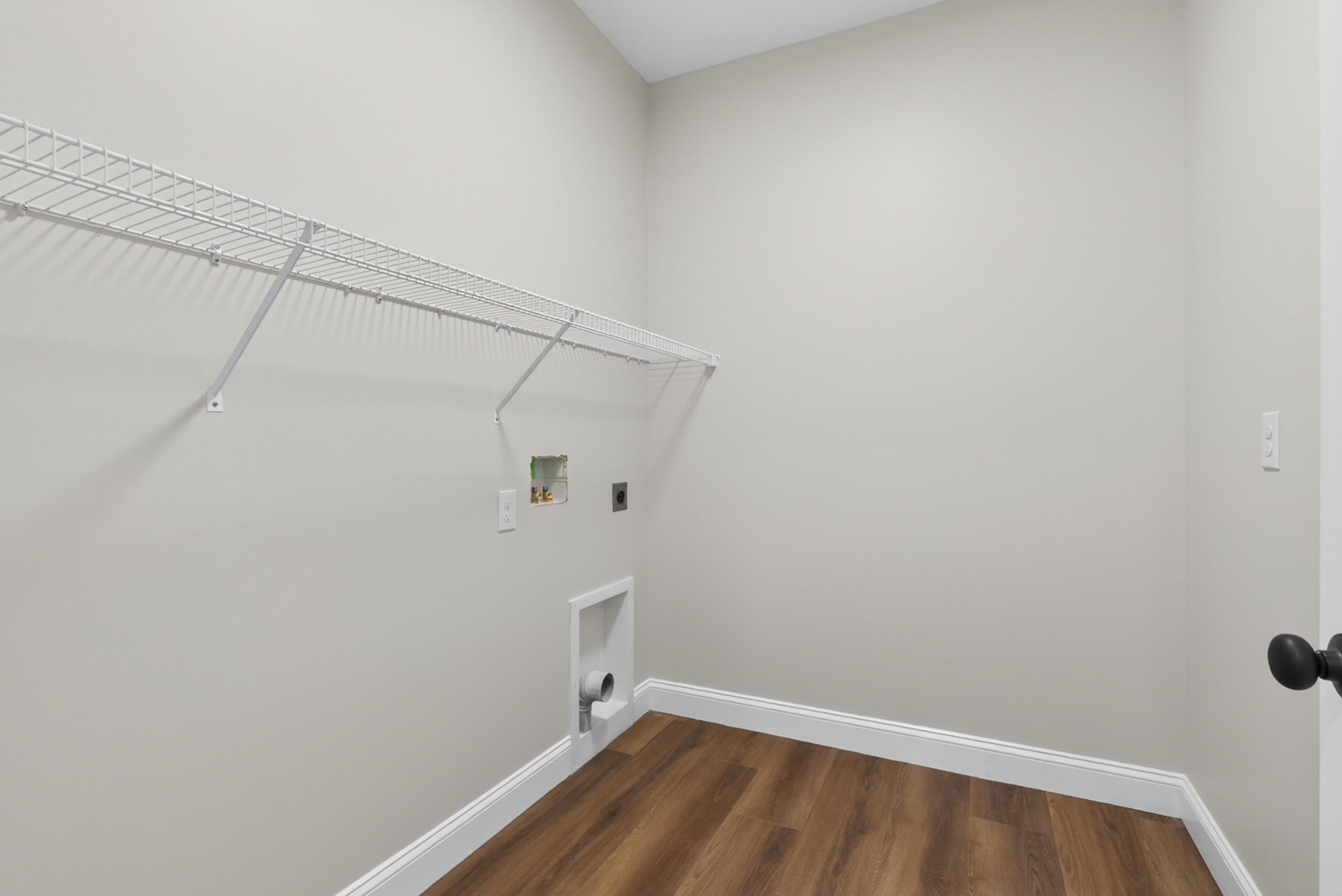 102 Stonegate Drive Property Photo 15