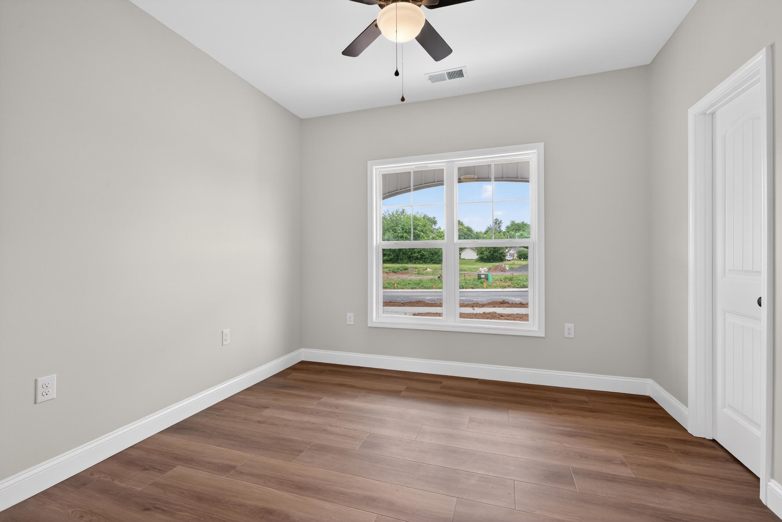 102 Stonegate Drive Property Photo 26