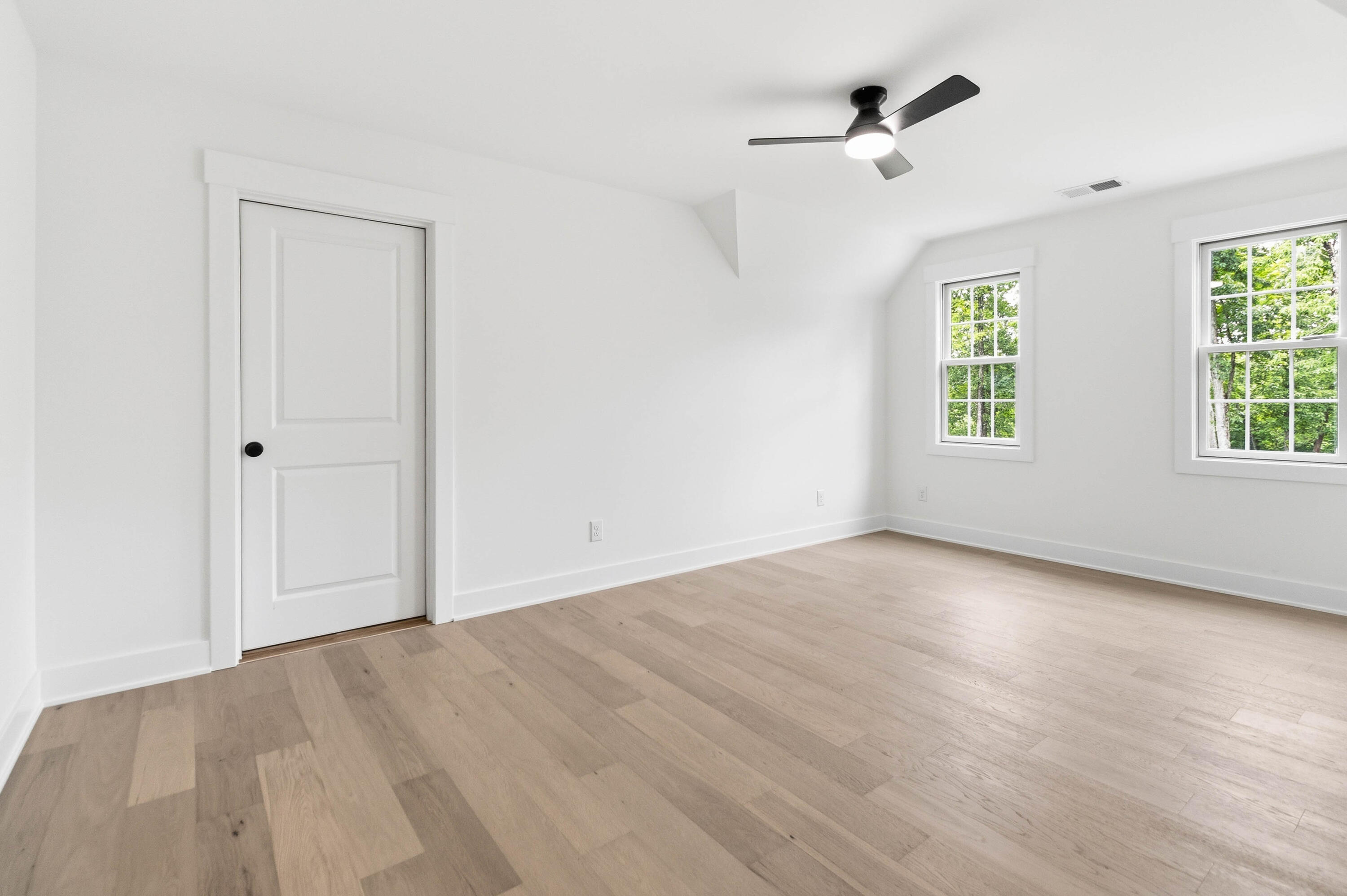 148 Knights Lane Property Photo 43
