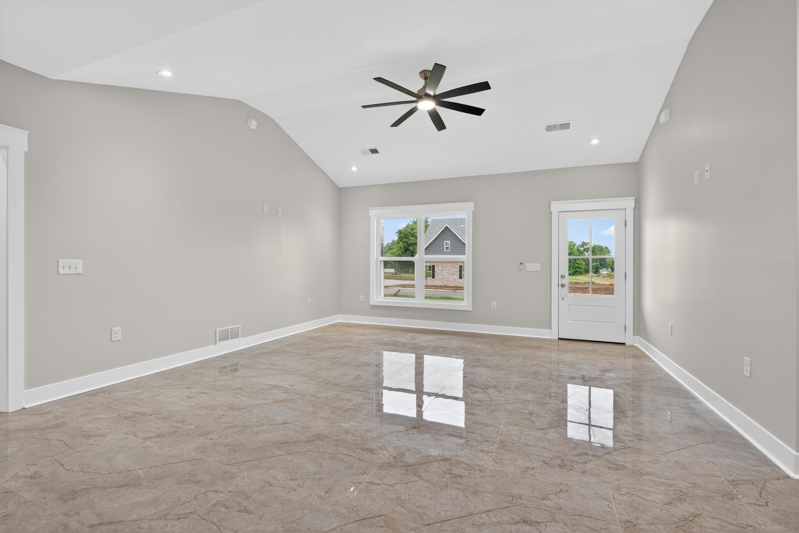 105 Stonegate Drive Property Photo 2