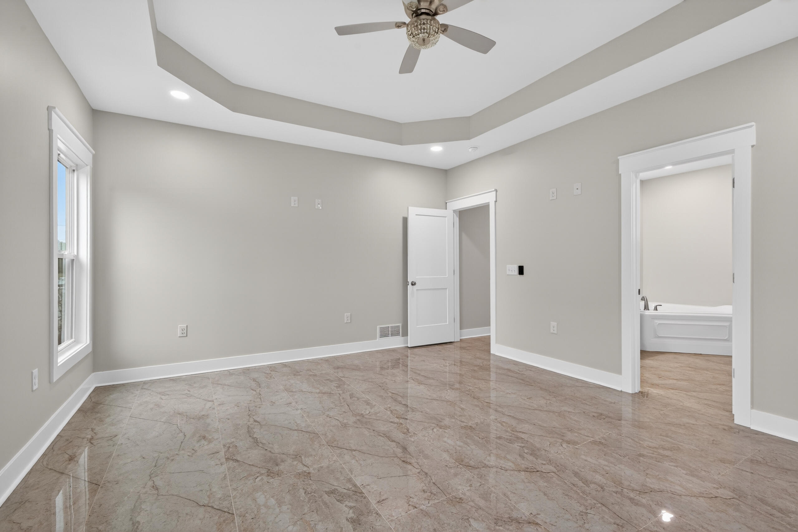 105 Stonegate Drive Property Photo 13