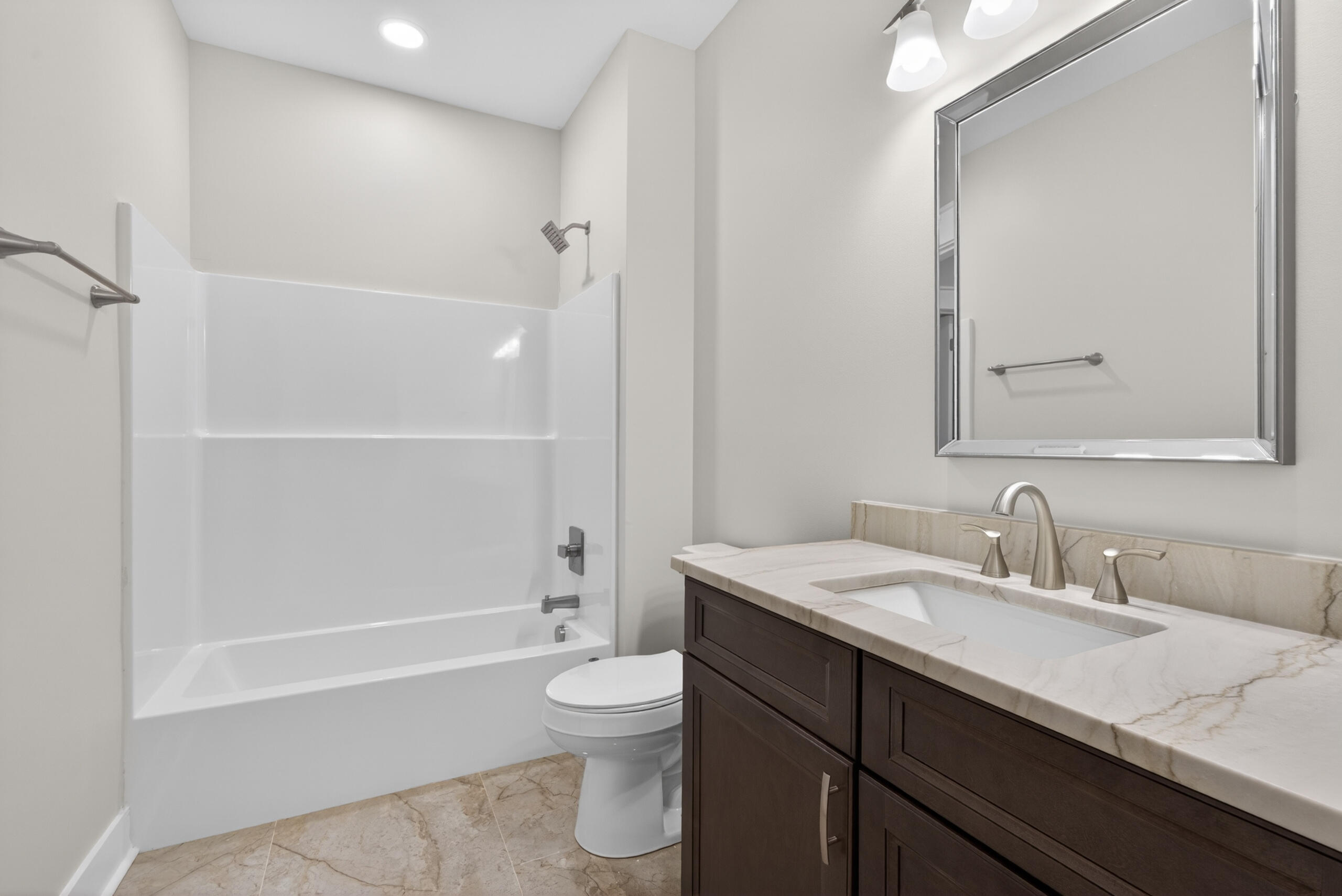105 Stonegate Drive Property Photo 20