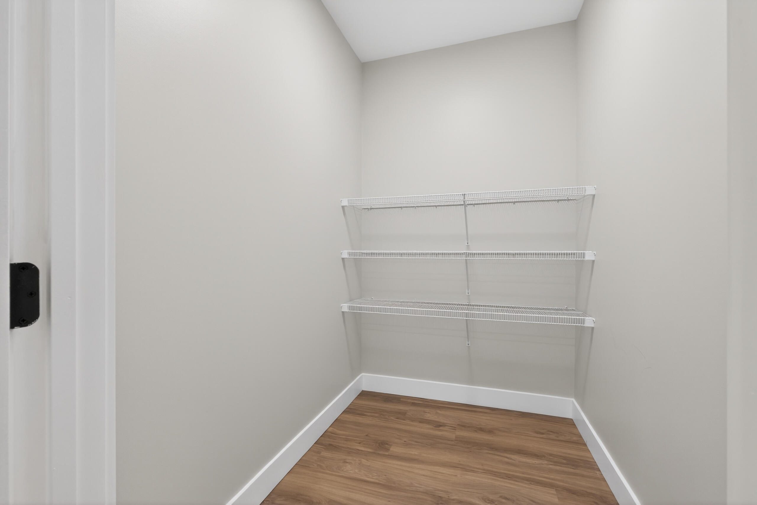 107 Stonegate Drive Property Photo 11