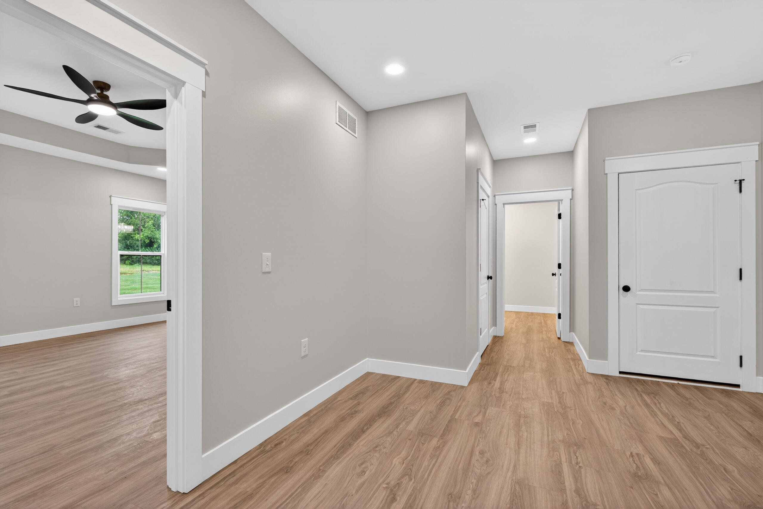 107 Stonegate Drive Property Photo 12
