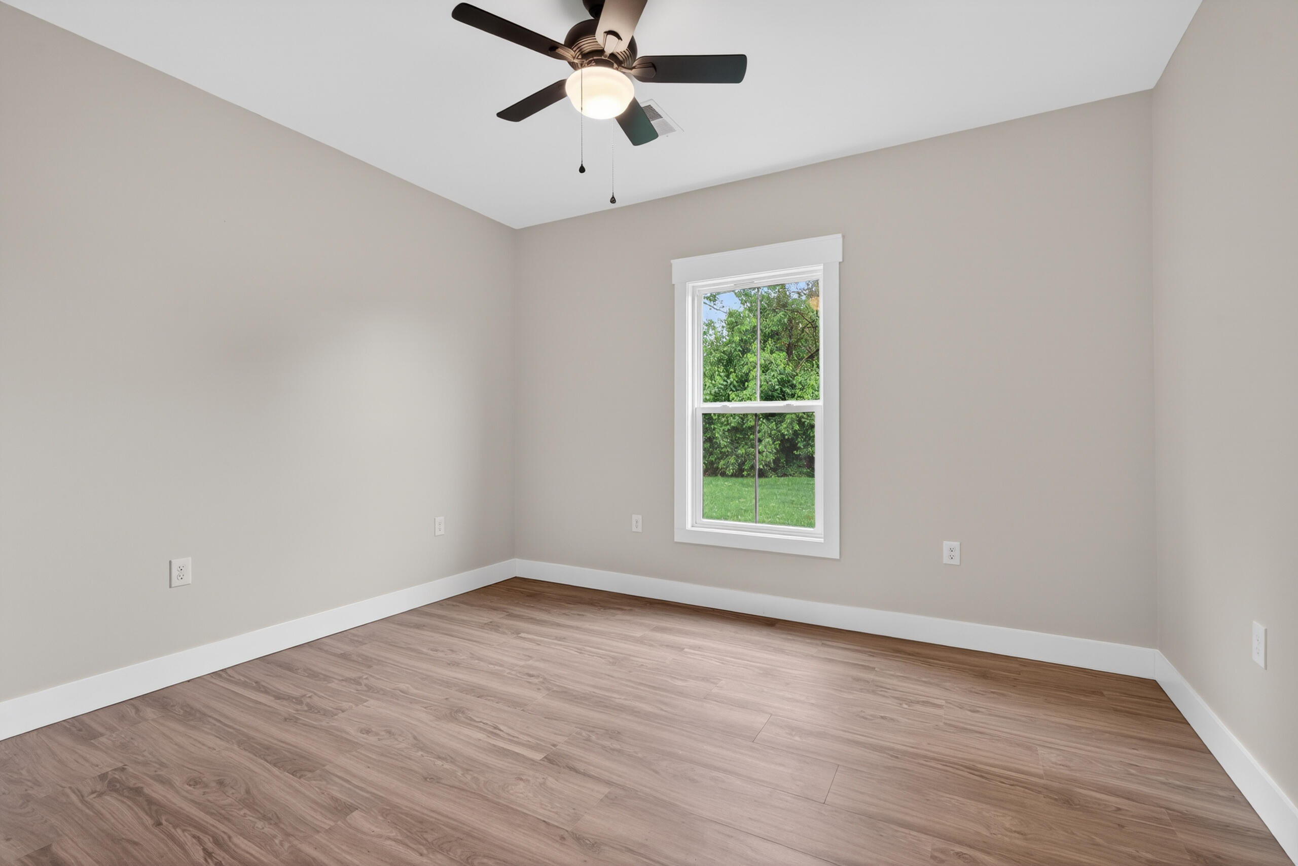 107 Stonegate Drive Property Photo 21