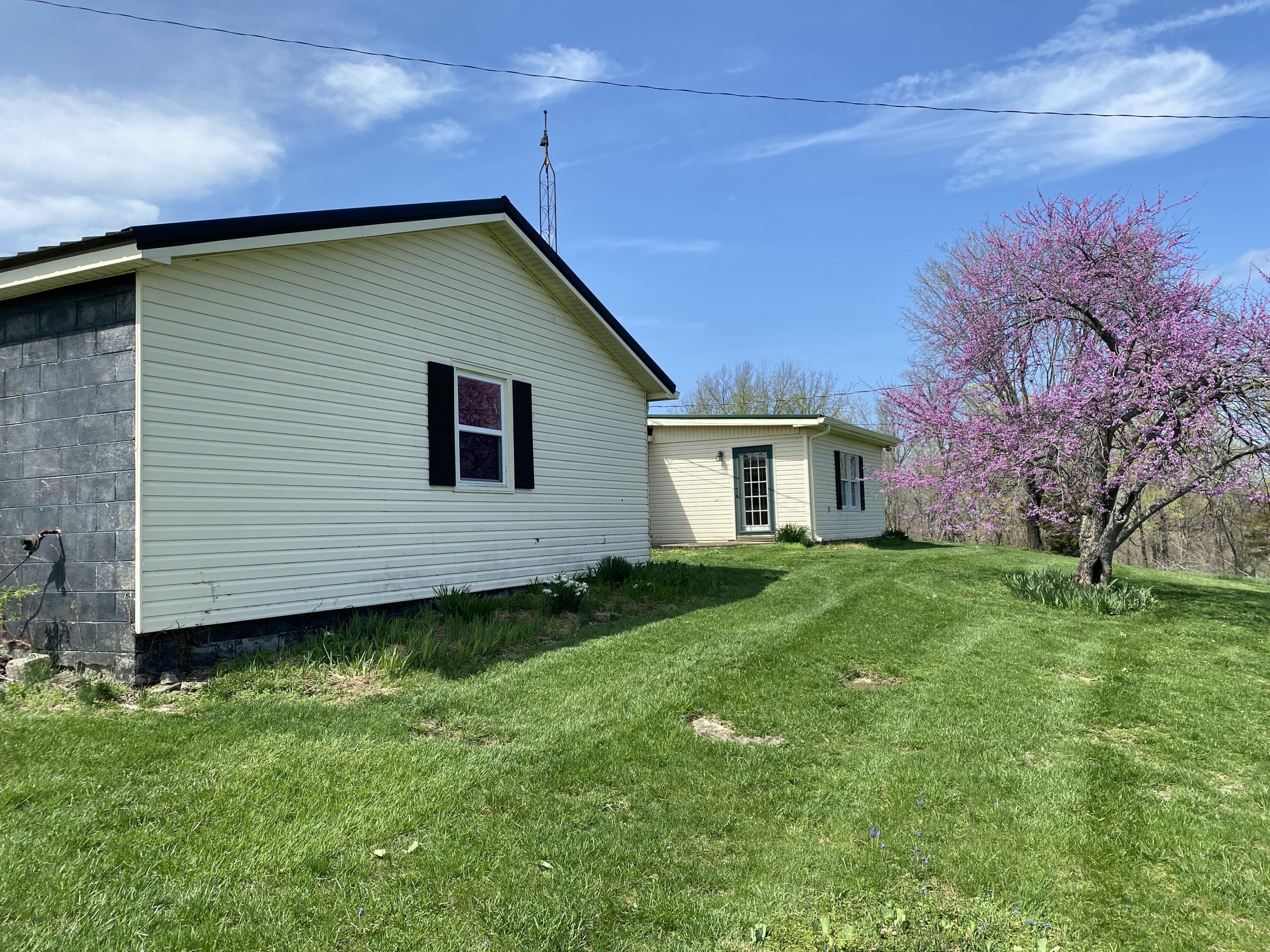 317 Short Road Property Photo 6