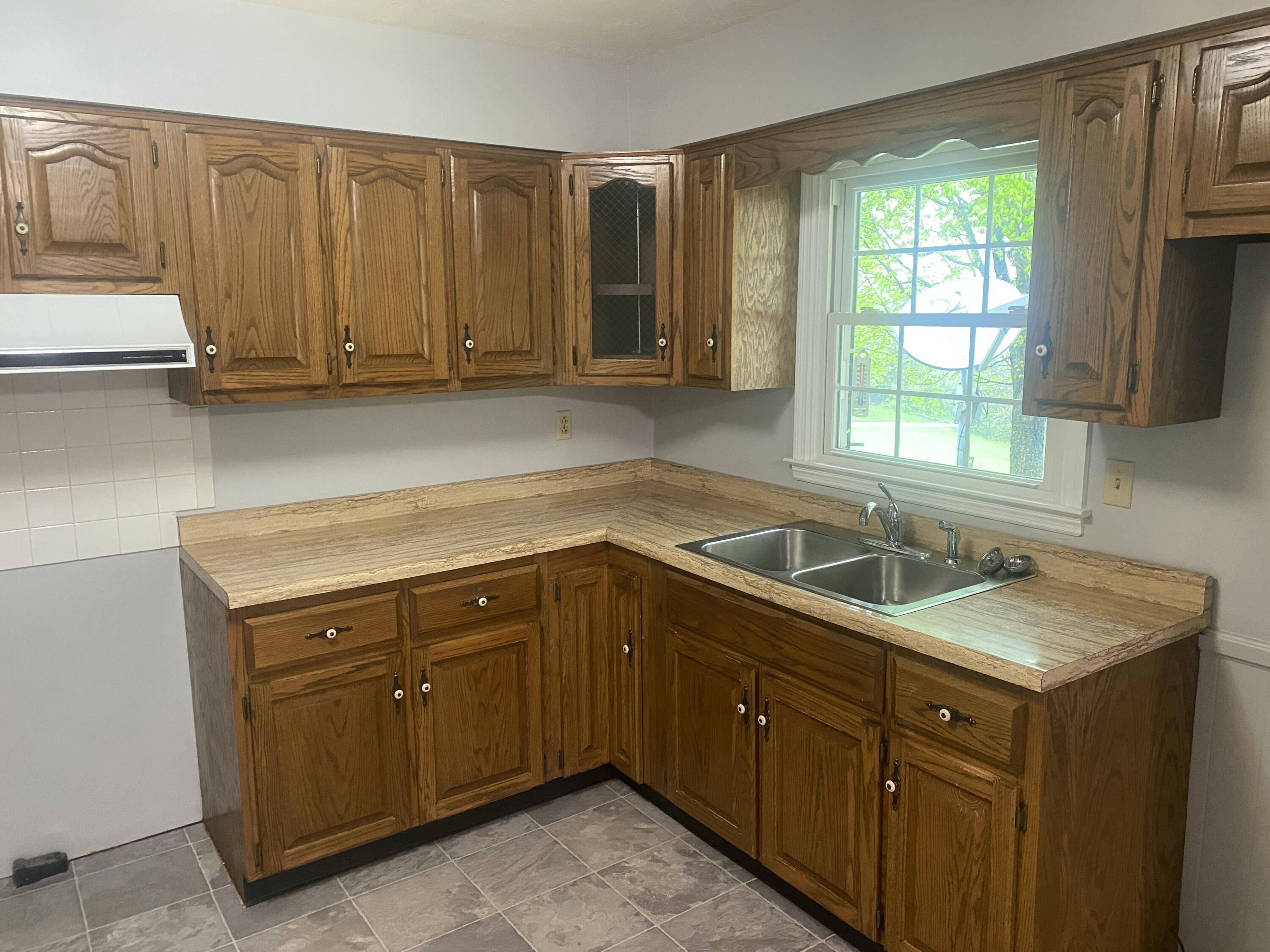 317 Short Road Property Photo 44