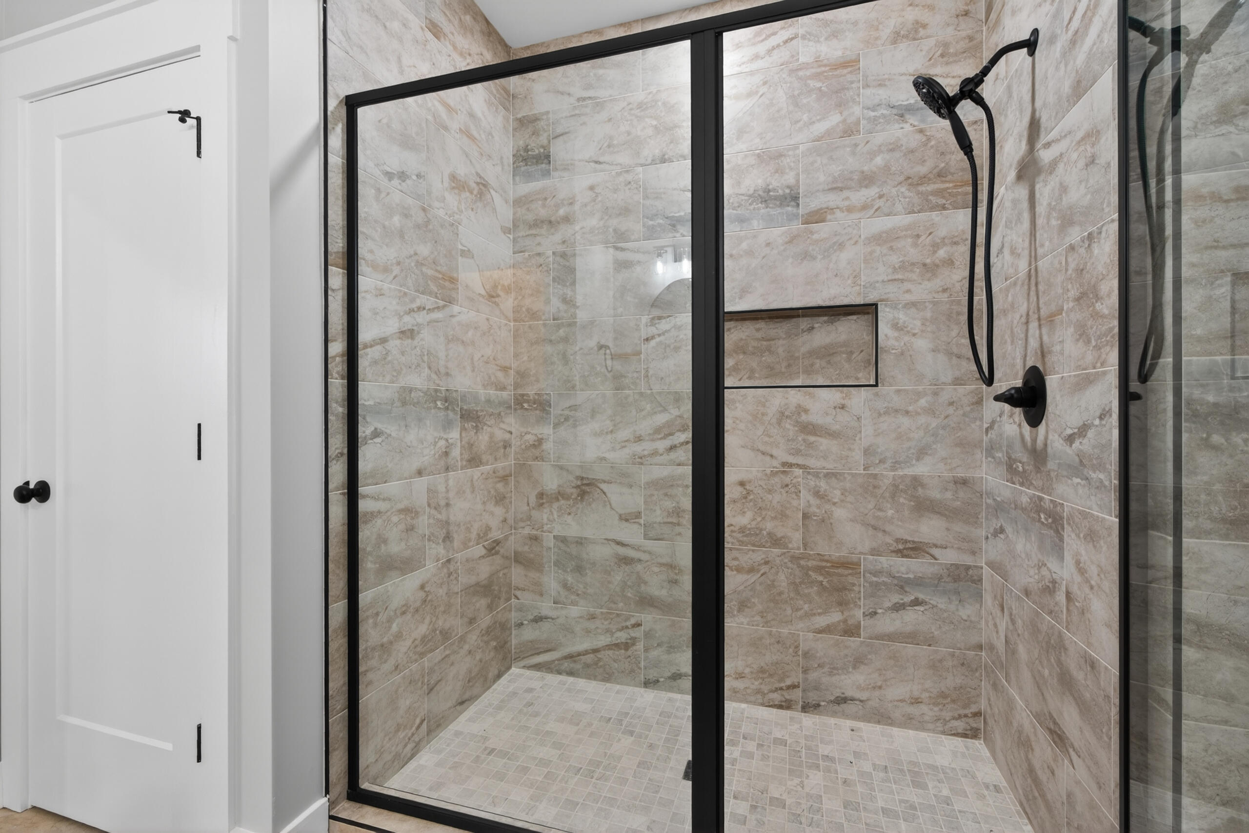 111 Stonegate Drive Property Photo 13