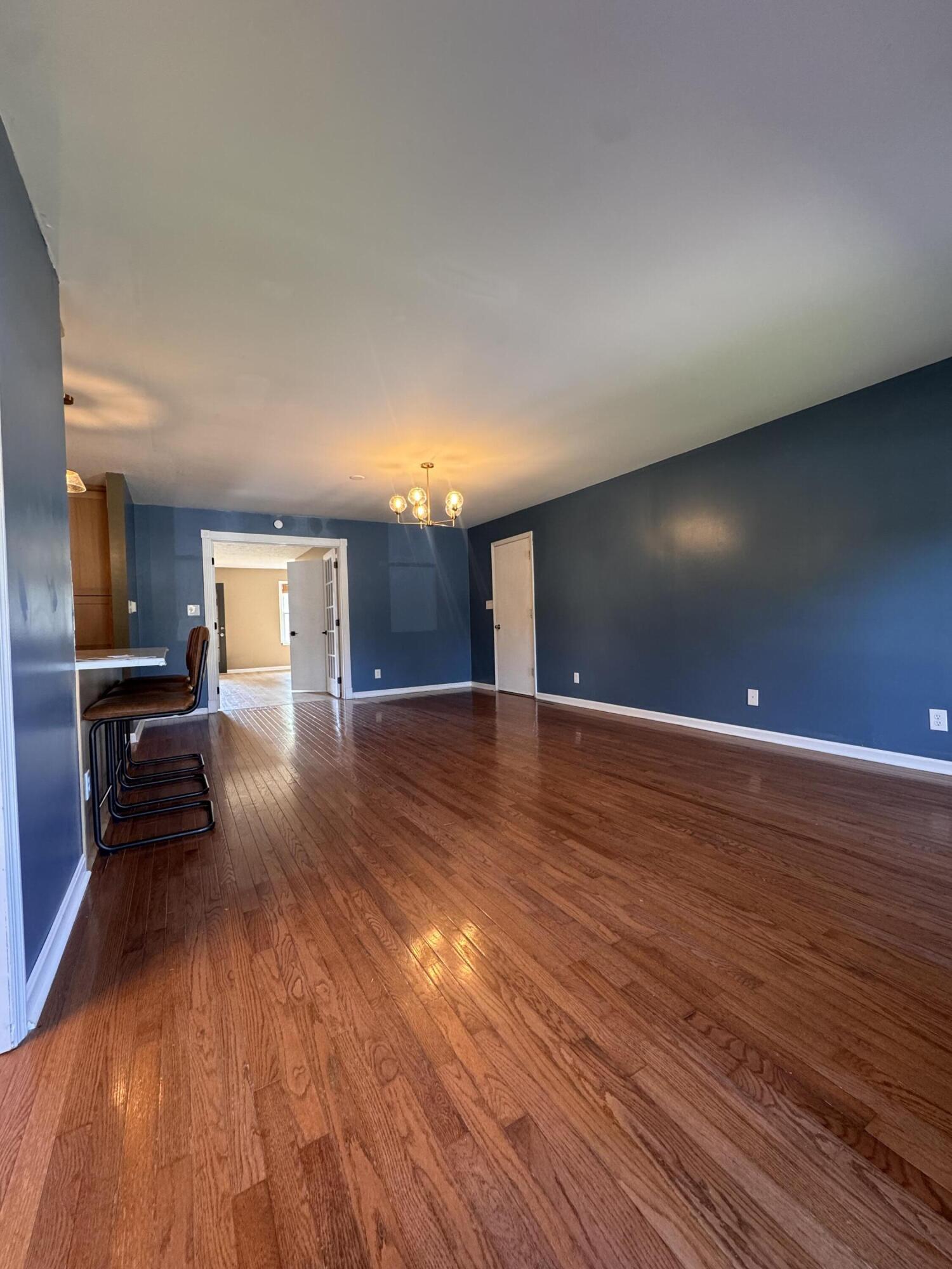 2220 Redbud Lane Property Photo 28