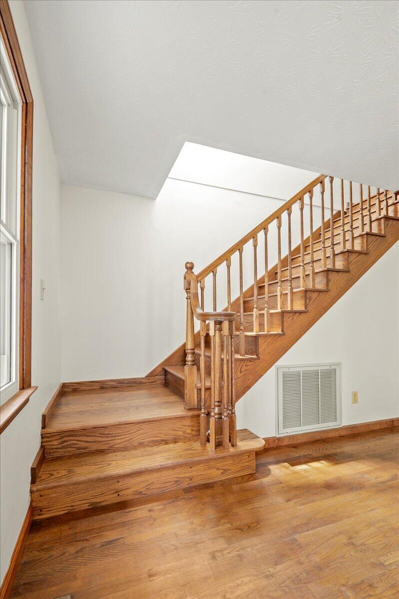 100 Lowell Brown Road Property Photo 33