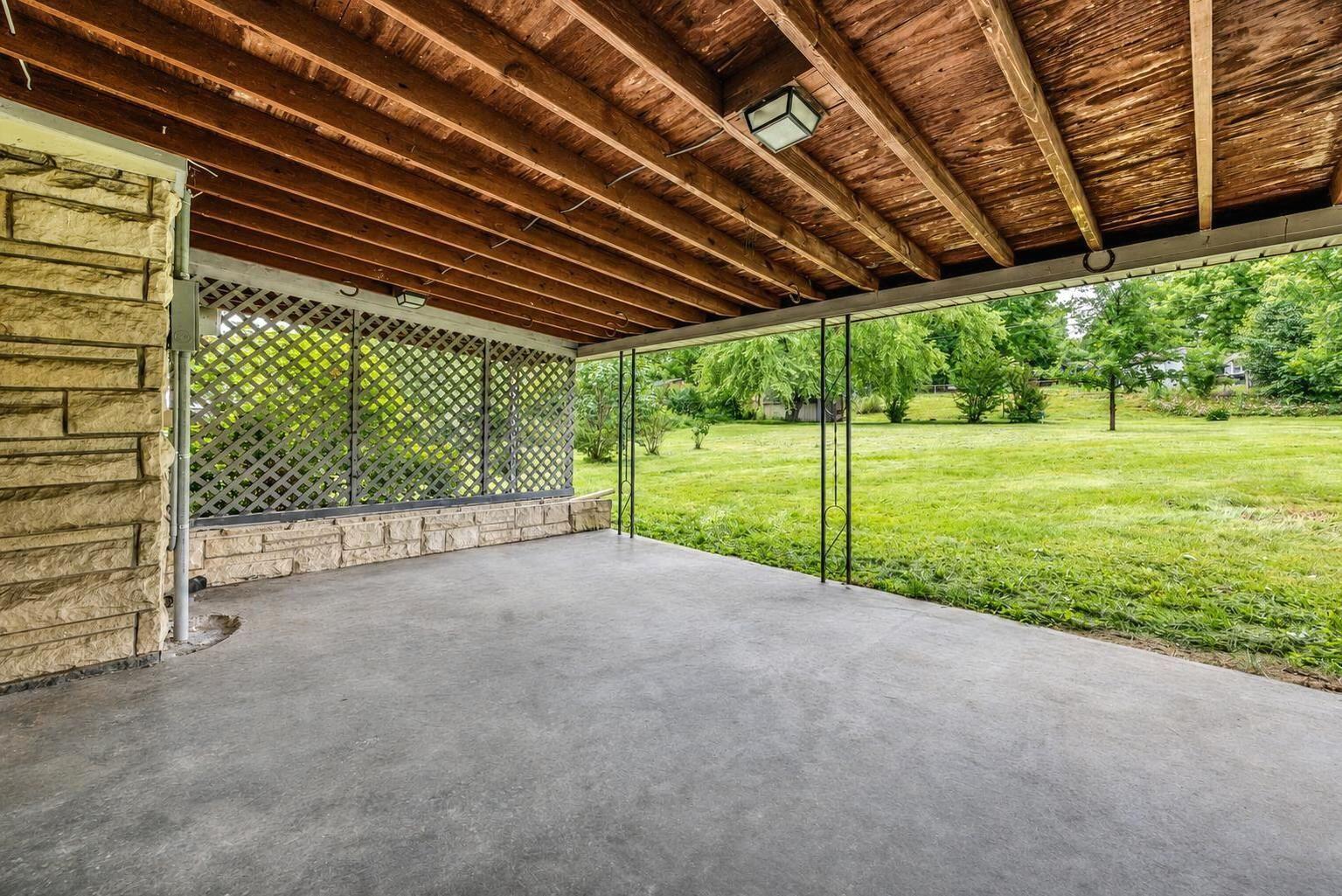 3970 Lexington Road Property Photo 44