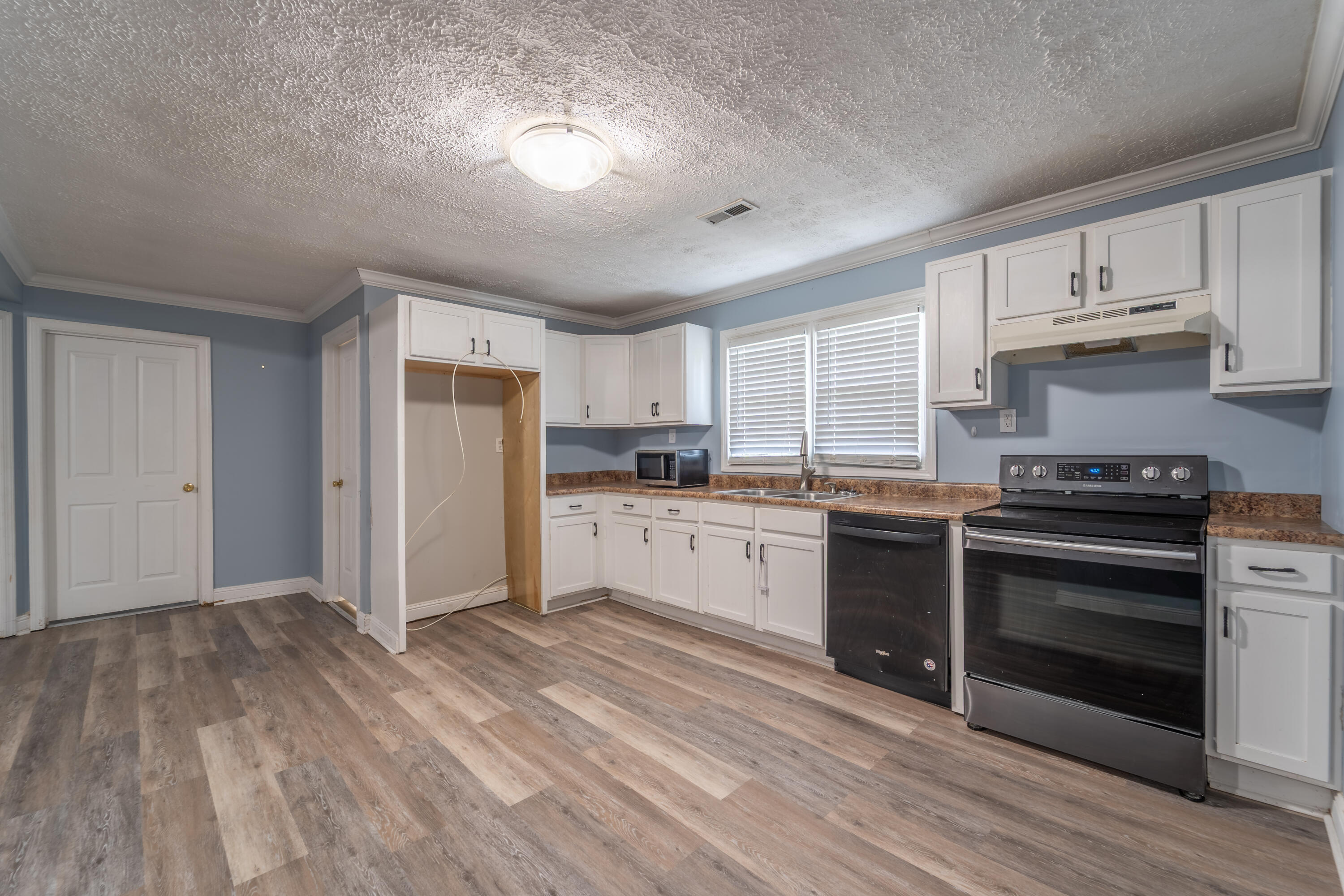 97 Cedar Cliff Road Property Photo 6