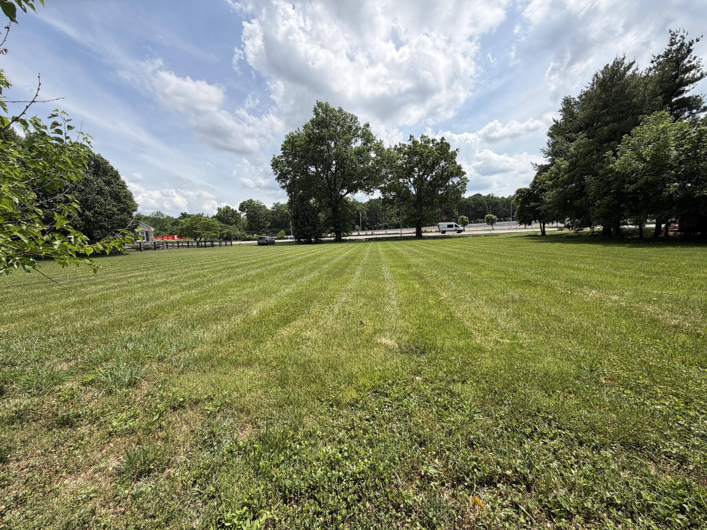 1729-1733 N Broadway Road Property Photo 14