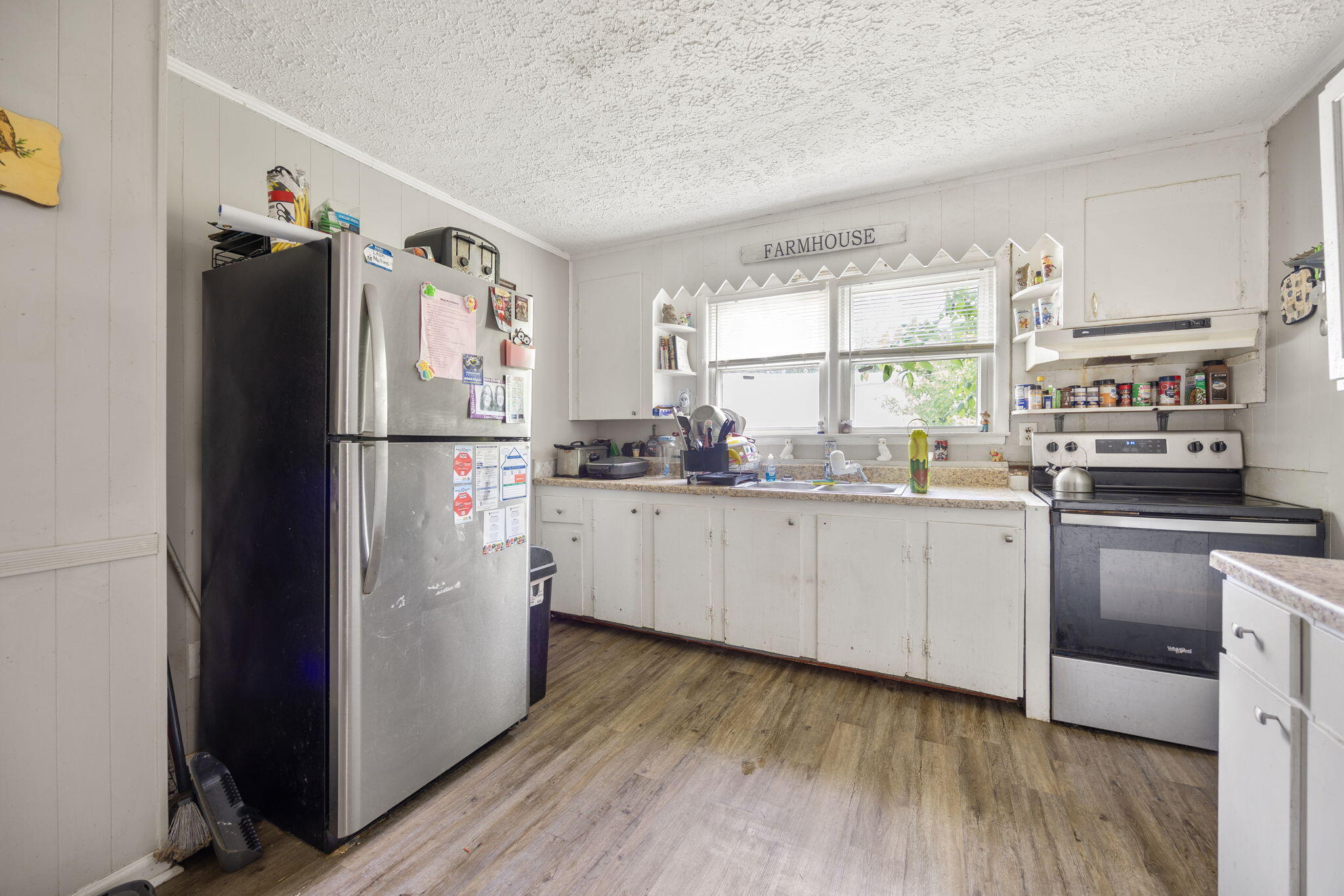 2641 Tates Creek Road Property Photo 6