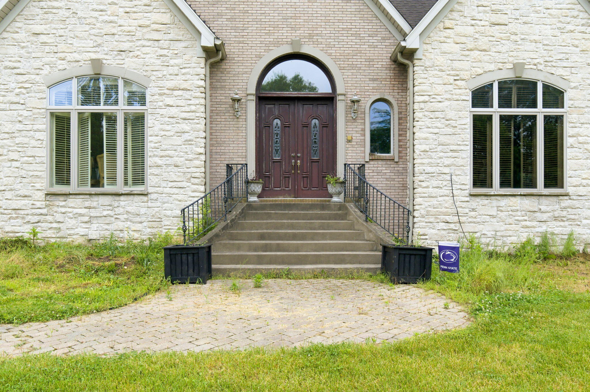22 Timberwood Drive Property Photo 8
