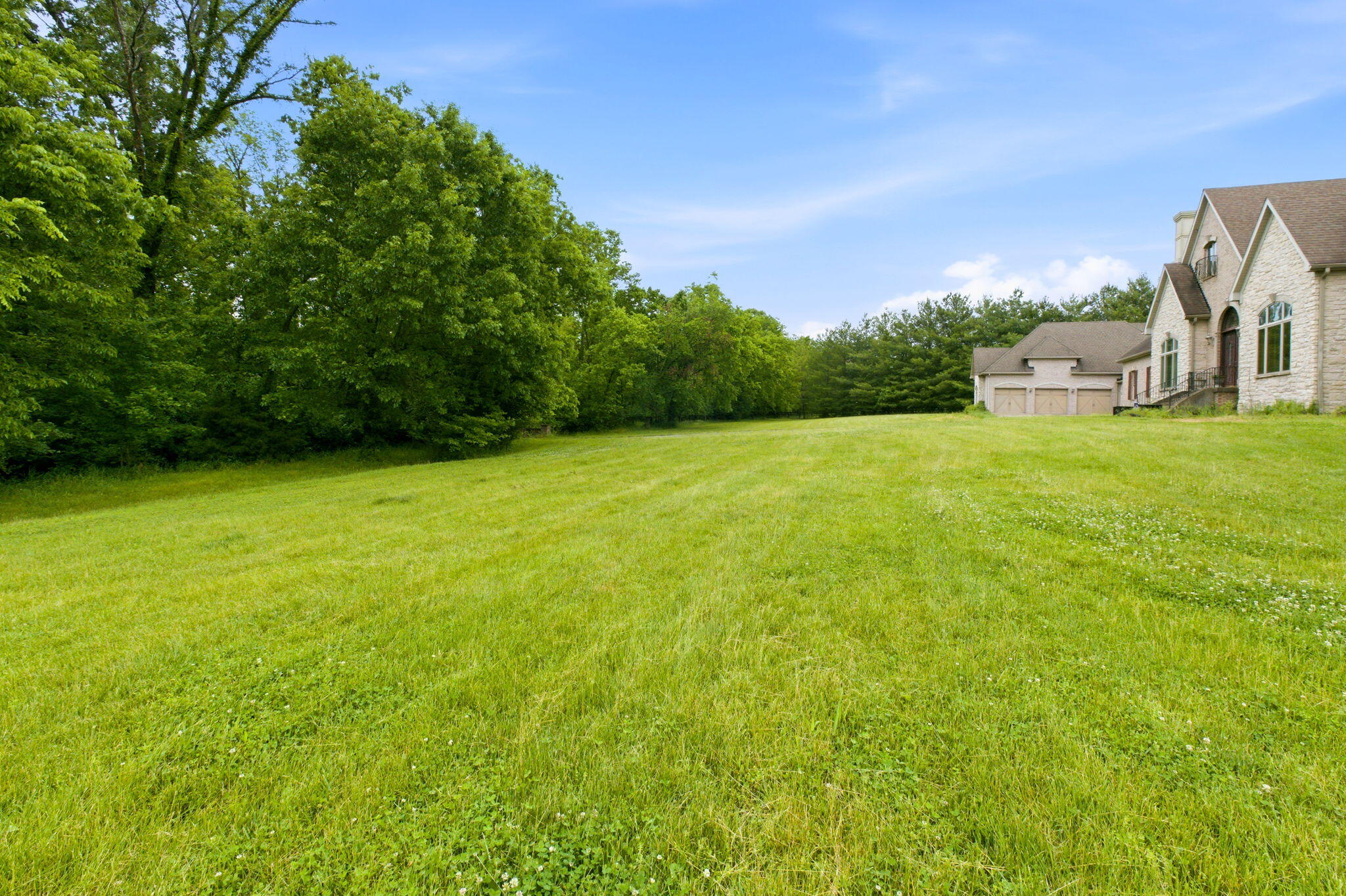 22 Timberwood Drive Property Photo 26