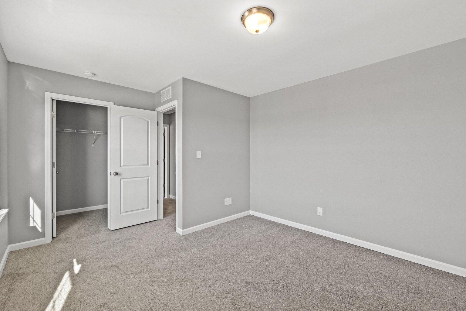 6068 Arbor Wds Way Property Photo 29