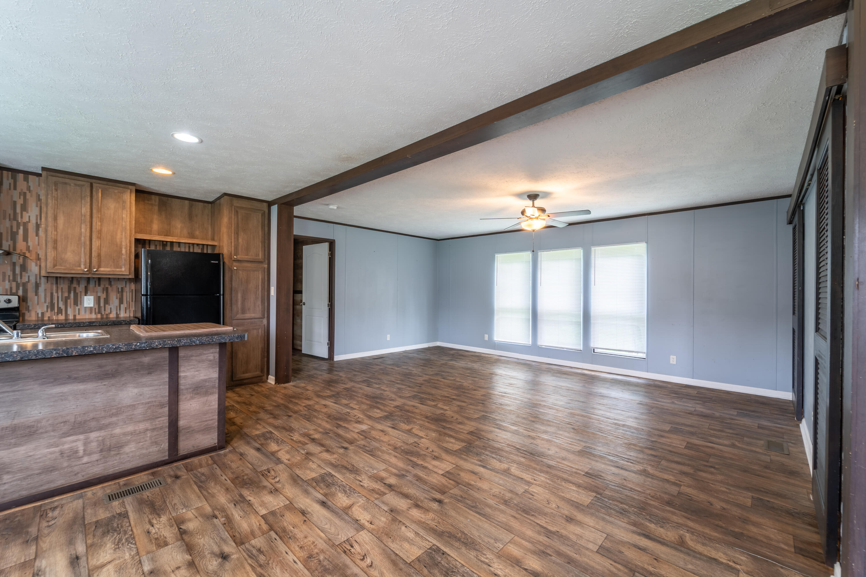16 Houston Drive Property Photo 15