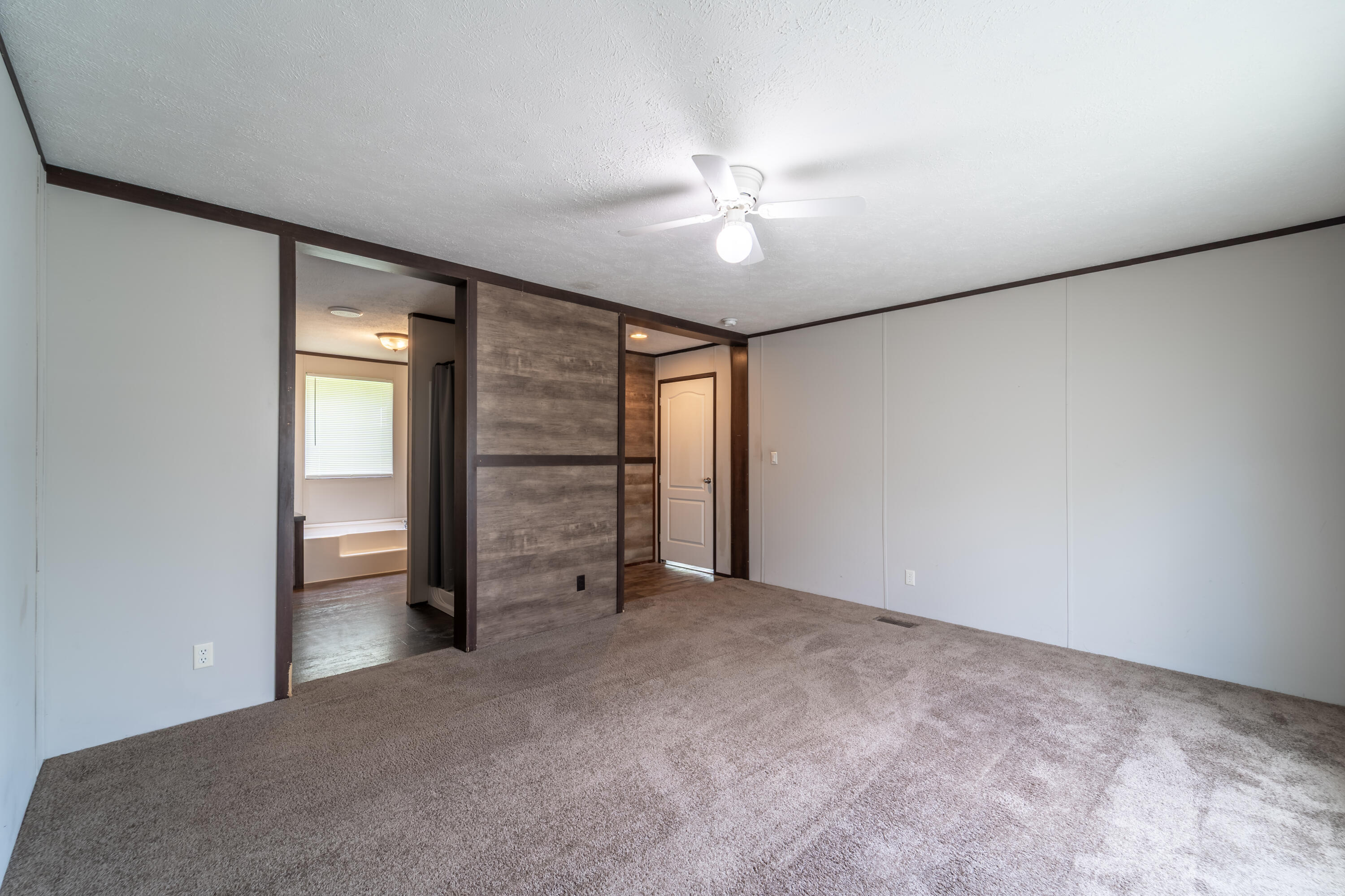 16 Houston Drive Property Photo 27