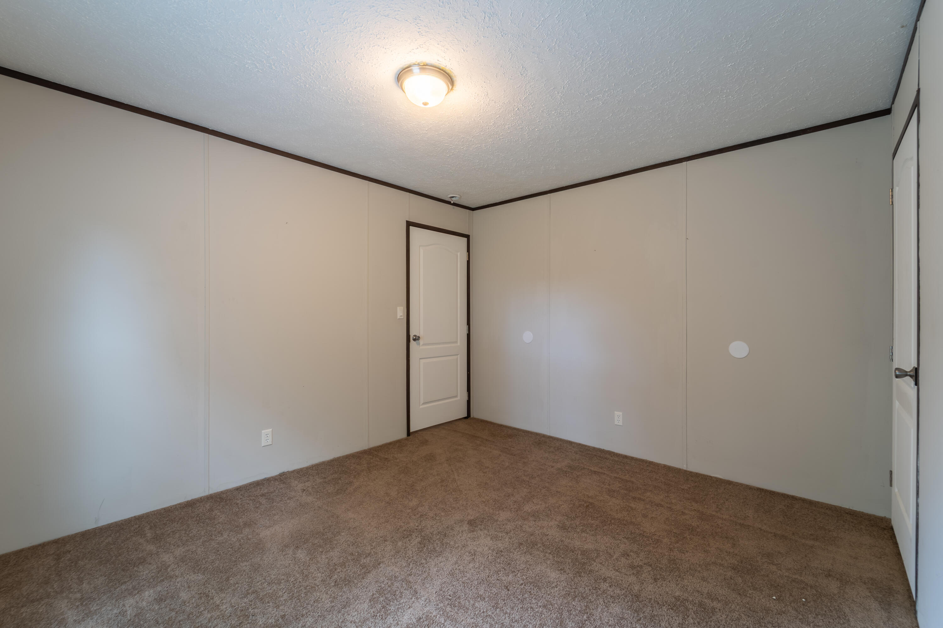 16 Houston Drive Property Photo 43