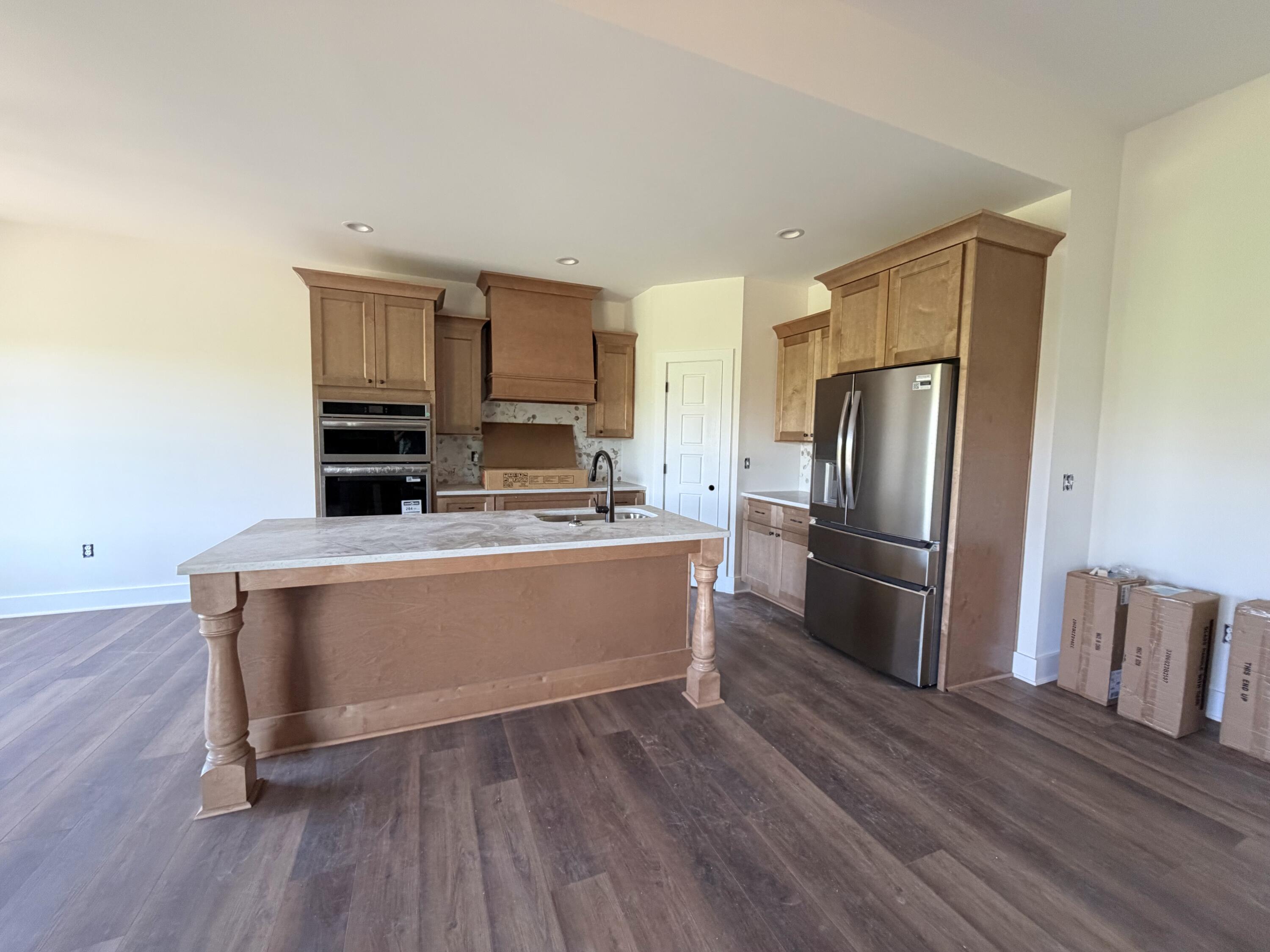 303 Wolverine Way Property Photo 5