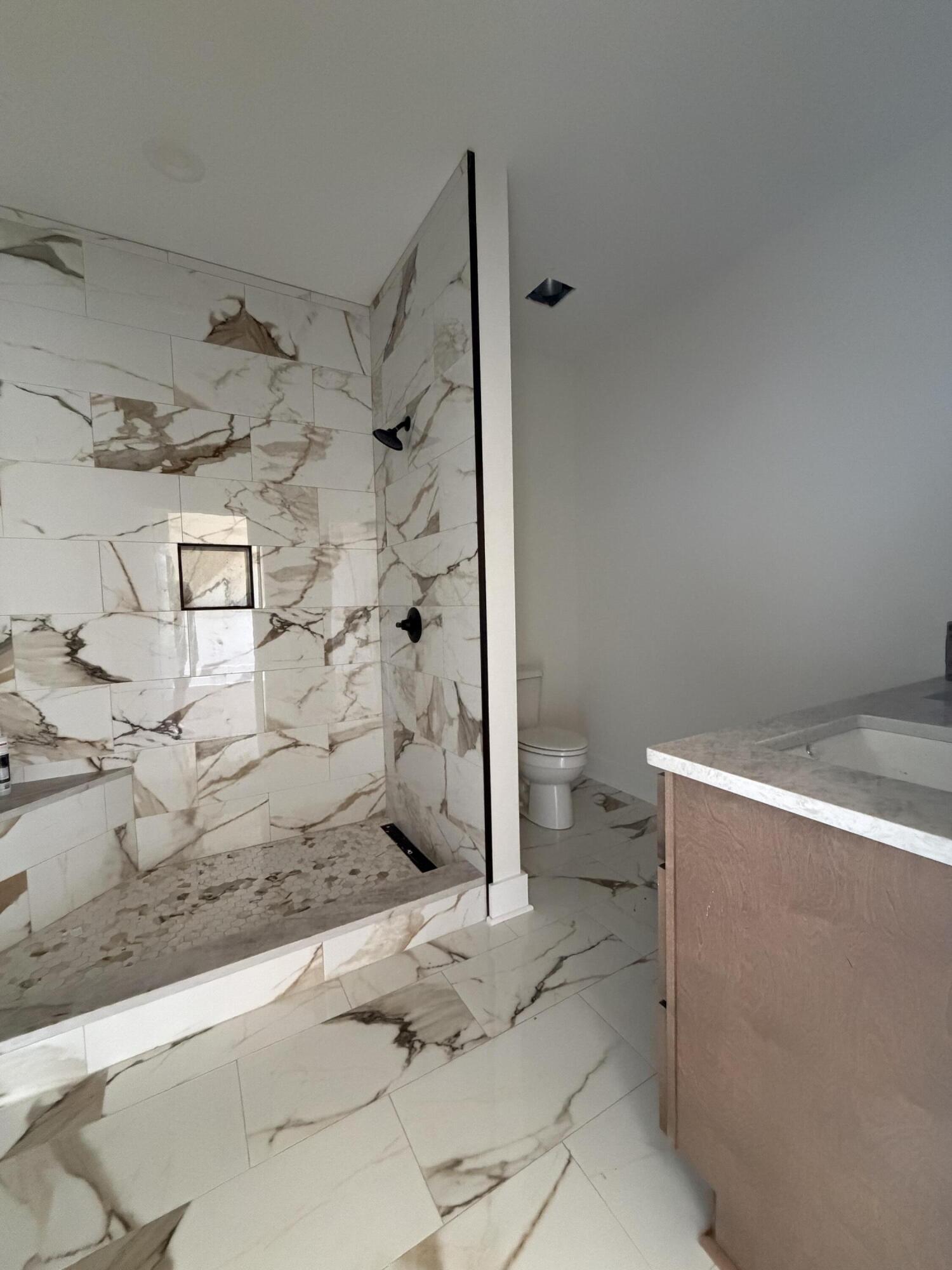 303 Wolverine Way Property Photo 10
