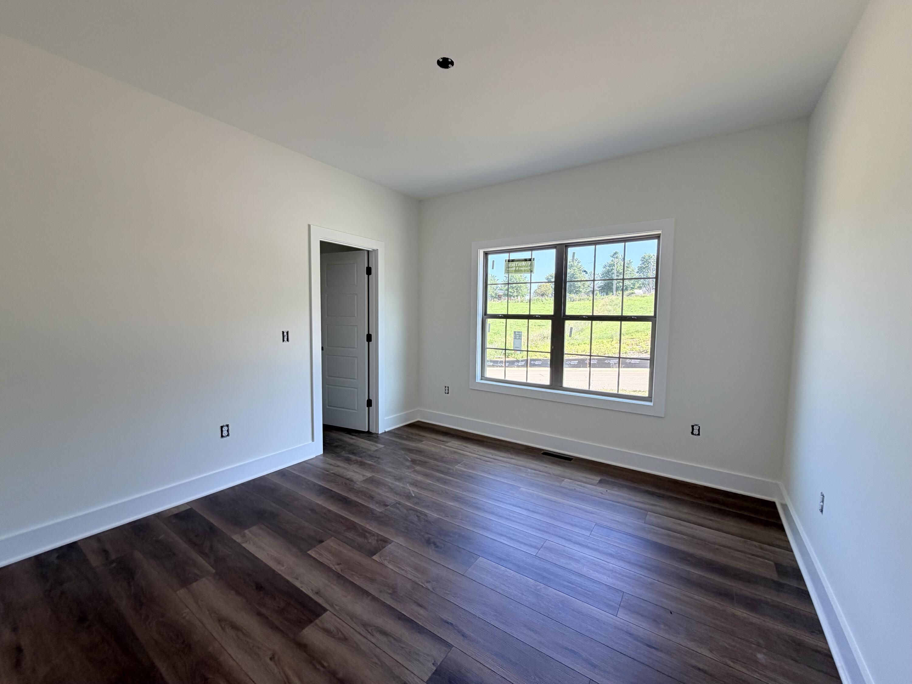 303 Wolverine Way Property Photo 13