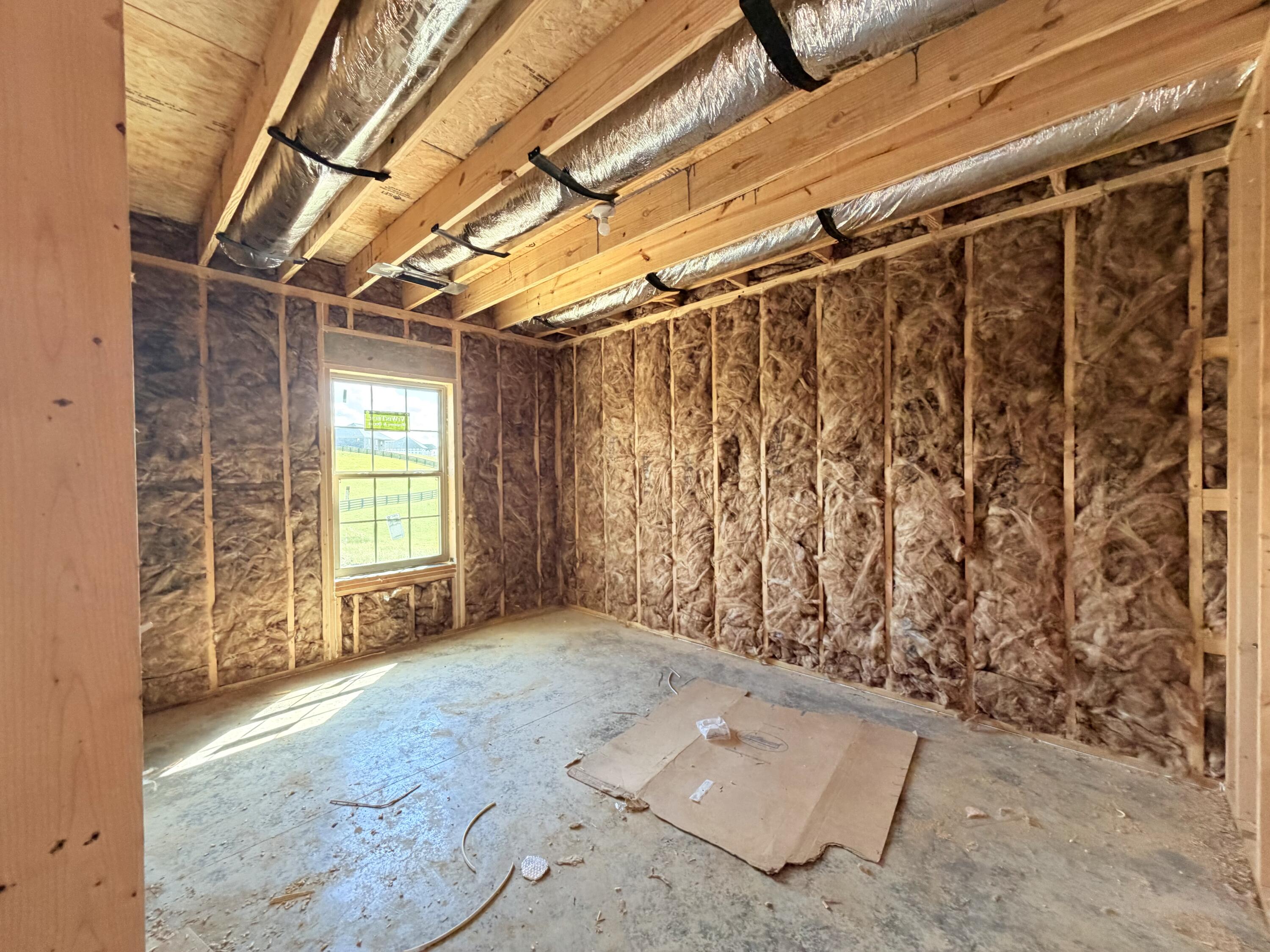 303 Wolverine Way Property Photo 18