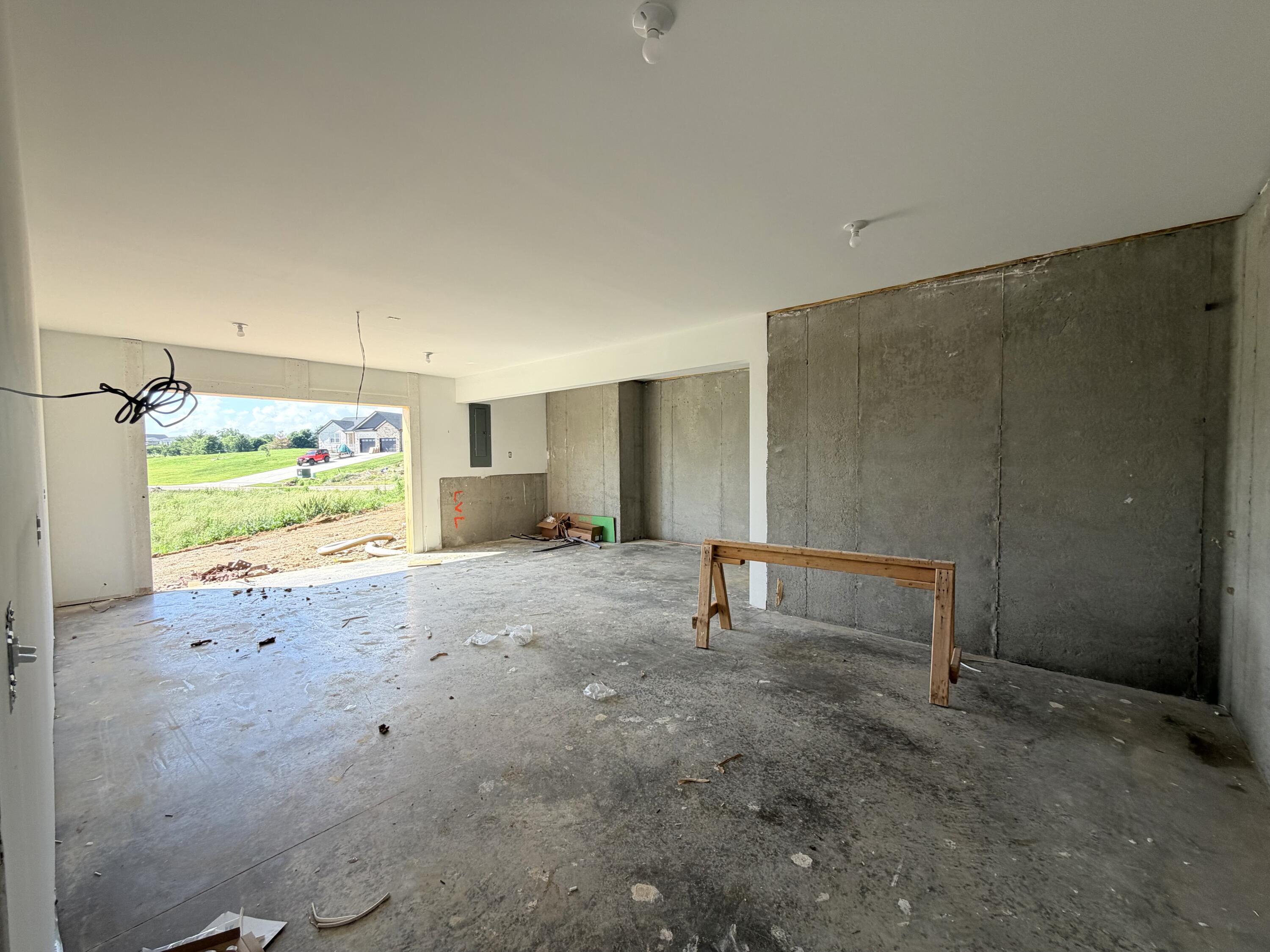 303 Wolverine Way Property Photo 20