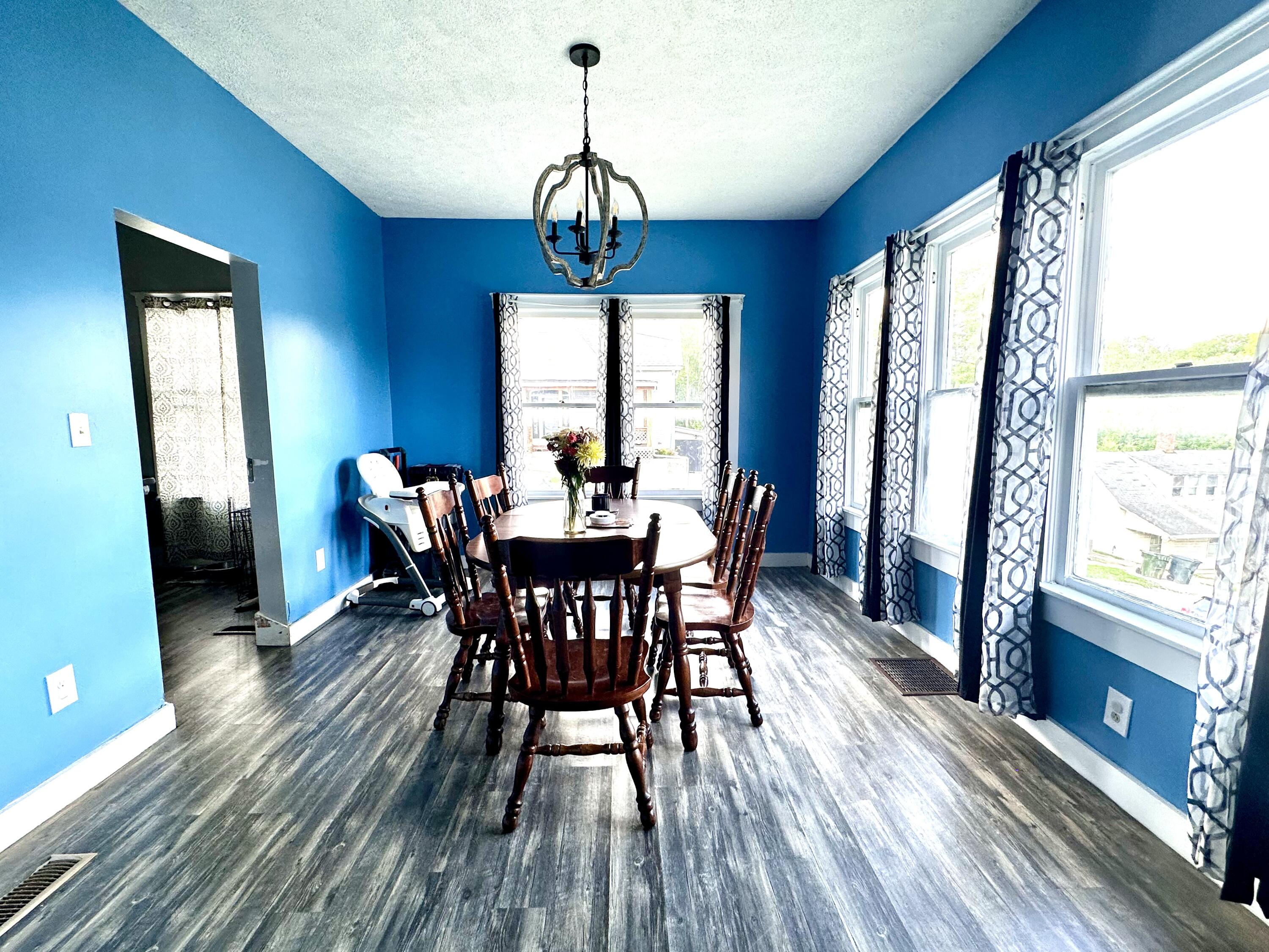461 N Broadway Property Photo 12