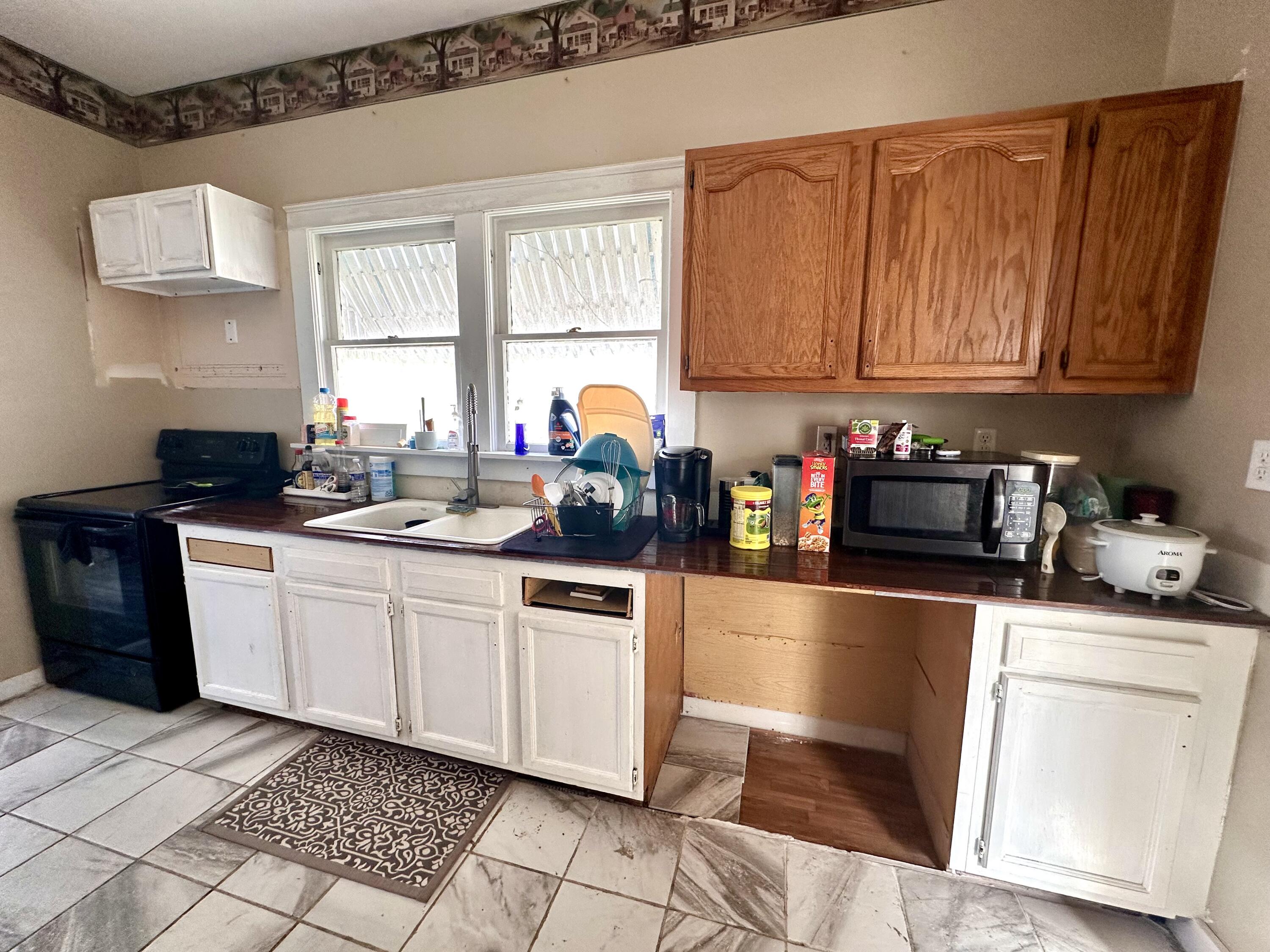 461 N Broadway Property Photo 17