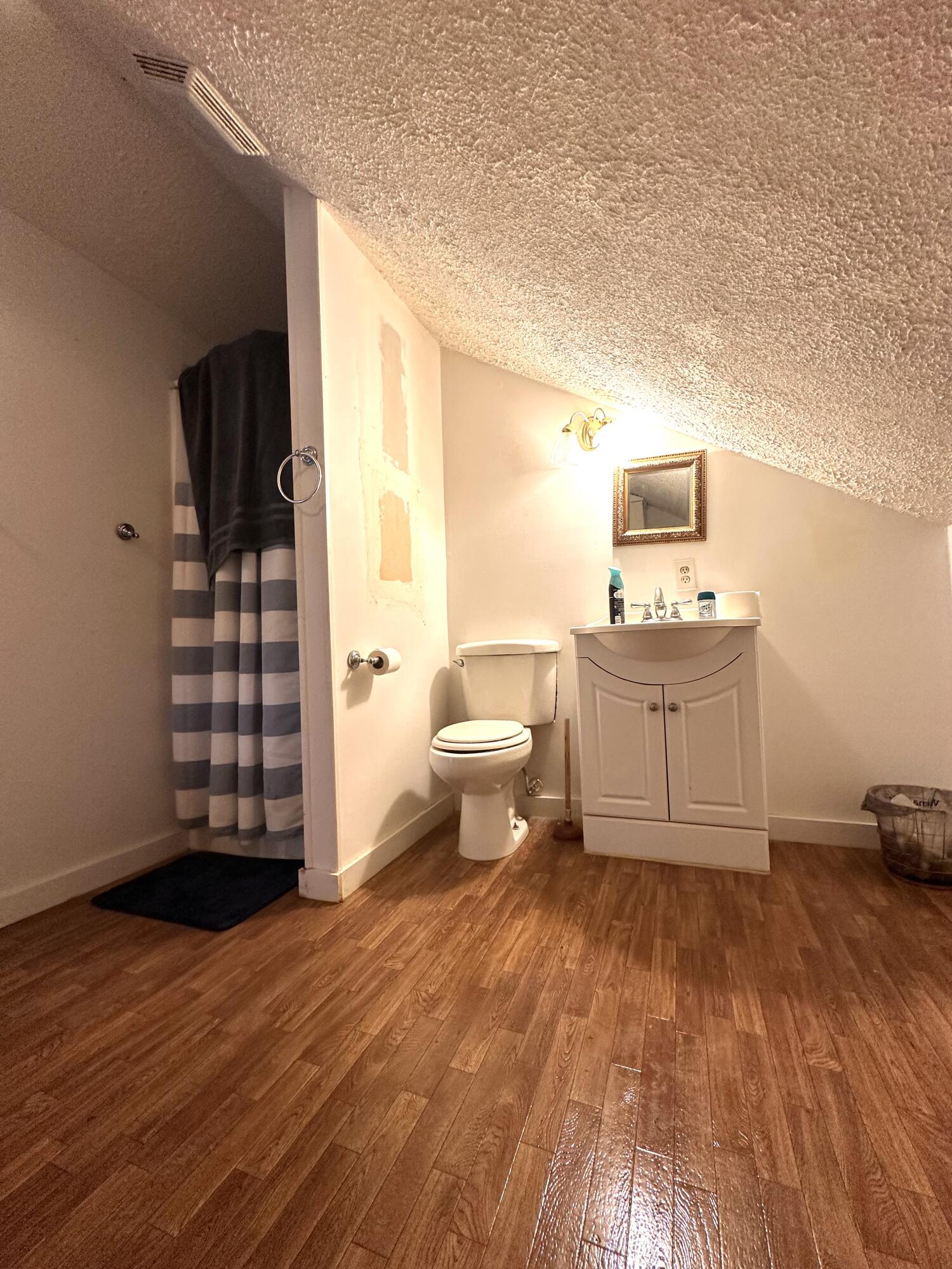 461 N Broadway Property Photo 31