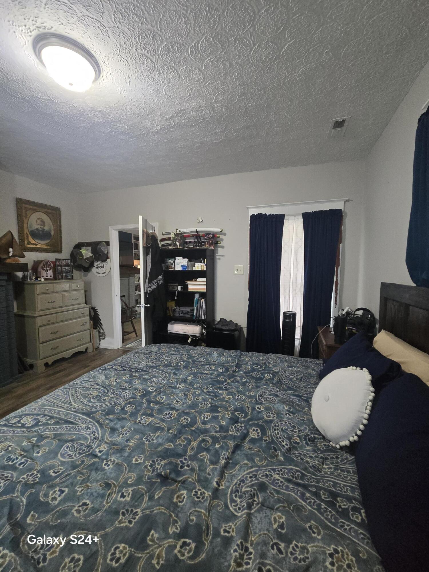 220 E Office Street Property Photo 12