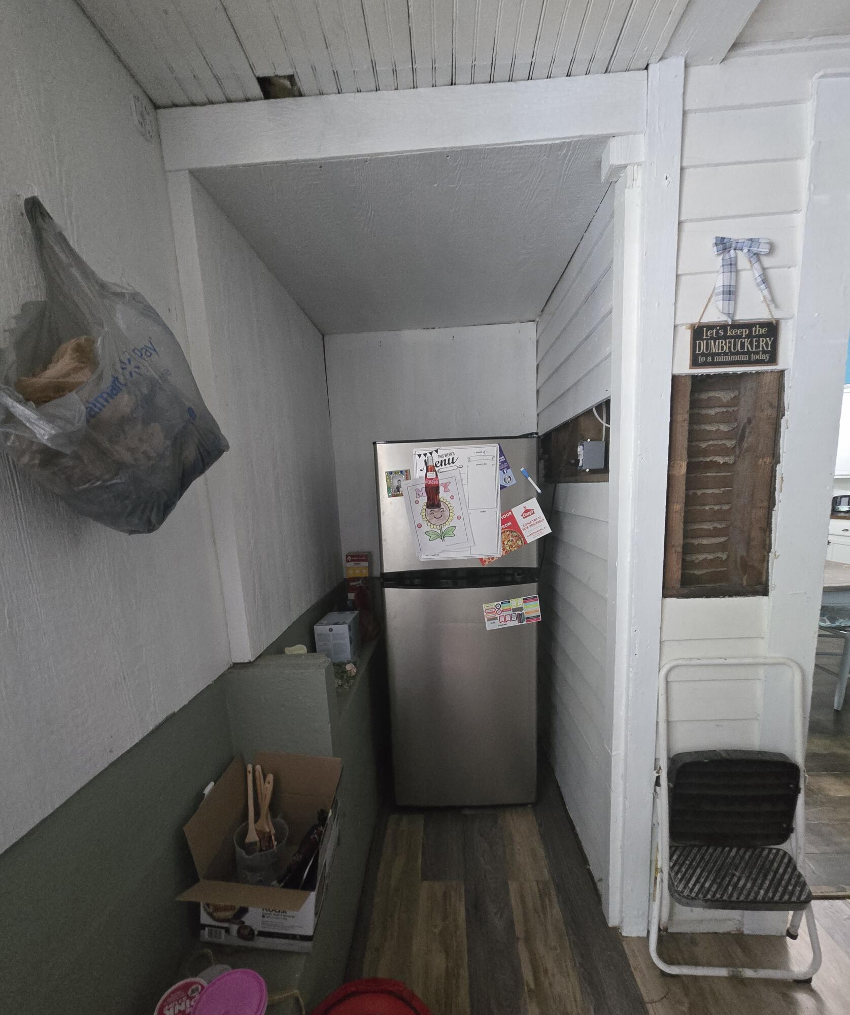 220 E Office Street Property Photo 26